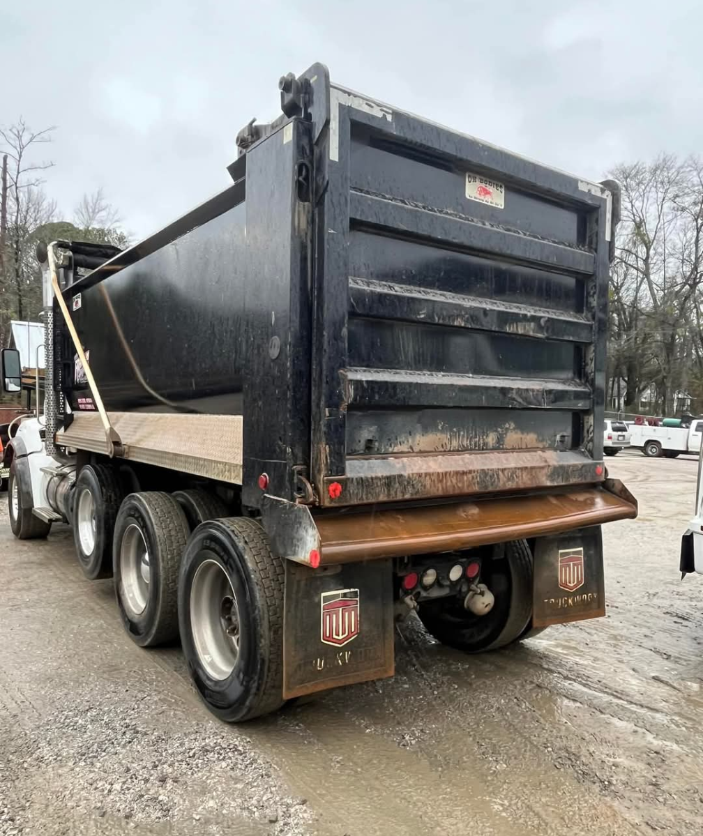 2023 KENWORTH T880 - view 3 of 26