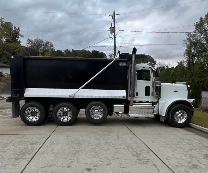 2023 KENWORTH T880 - Image 4