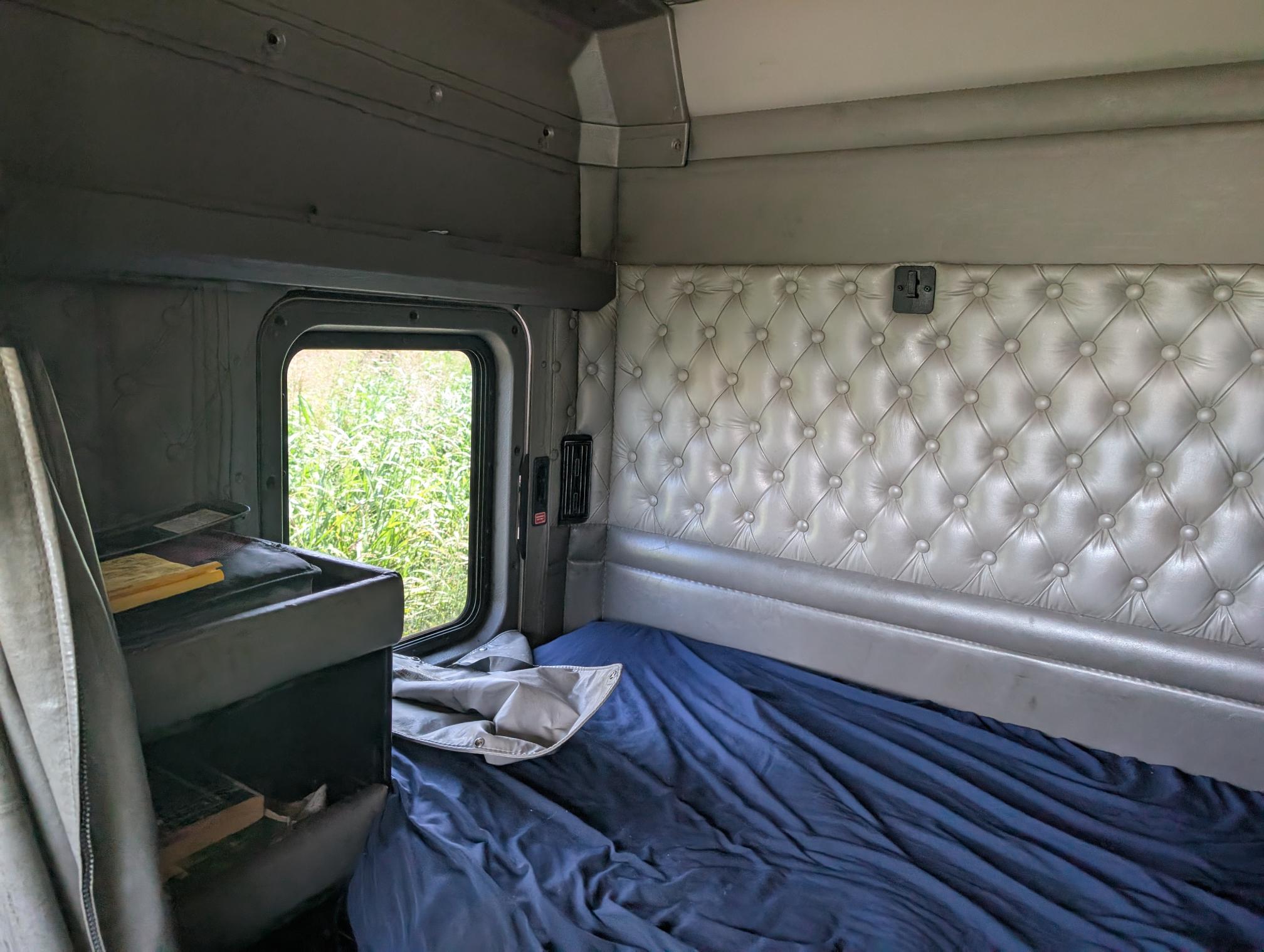 2008 KENWORTH T800 - Image 23