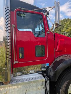 2008 KENWORTH T800 - Image 5