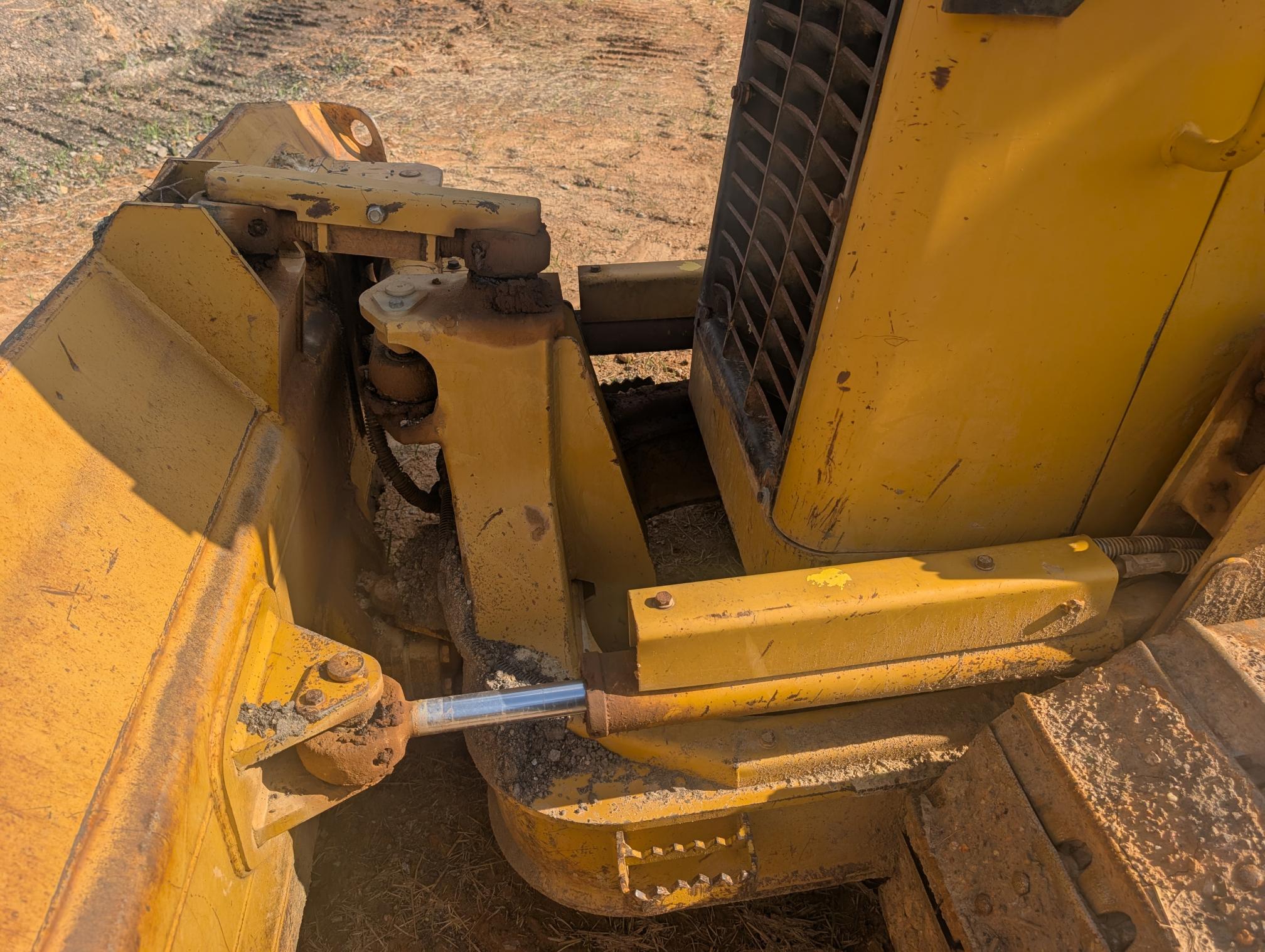 2006 CATERPILLAR D3G - view 15 of 19