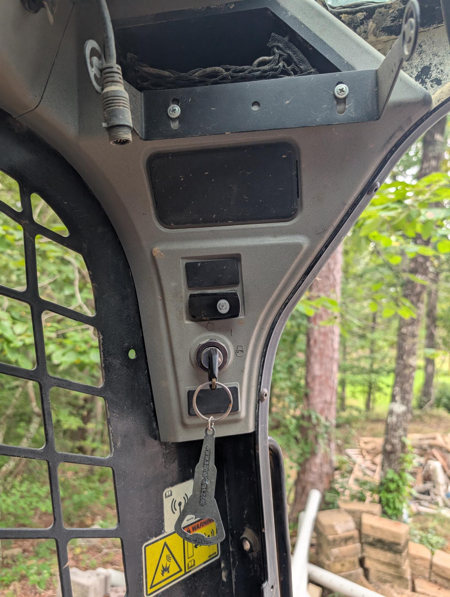 2015 CATERPILLAR 239D - Image 24