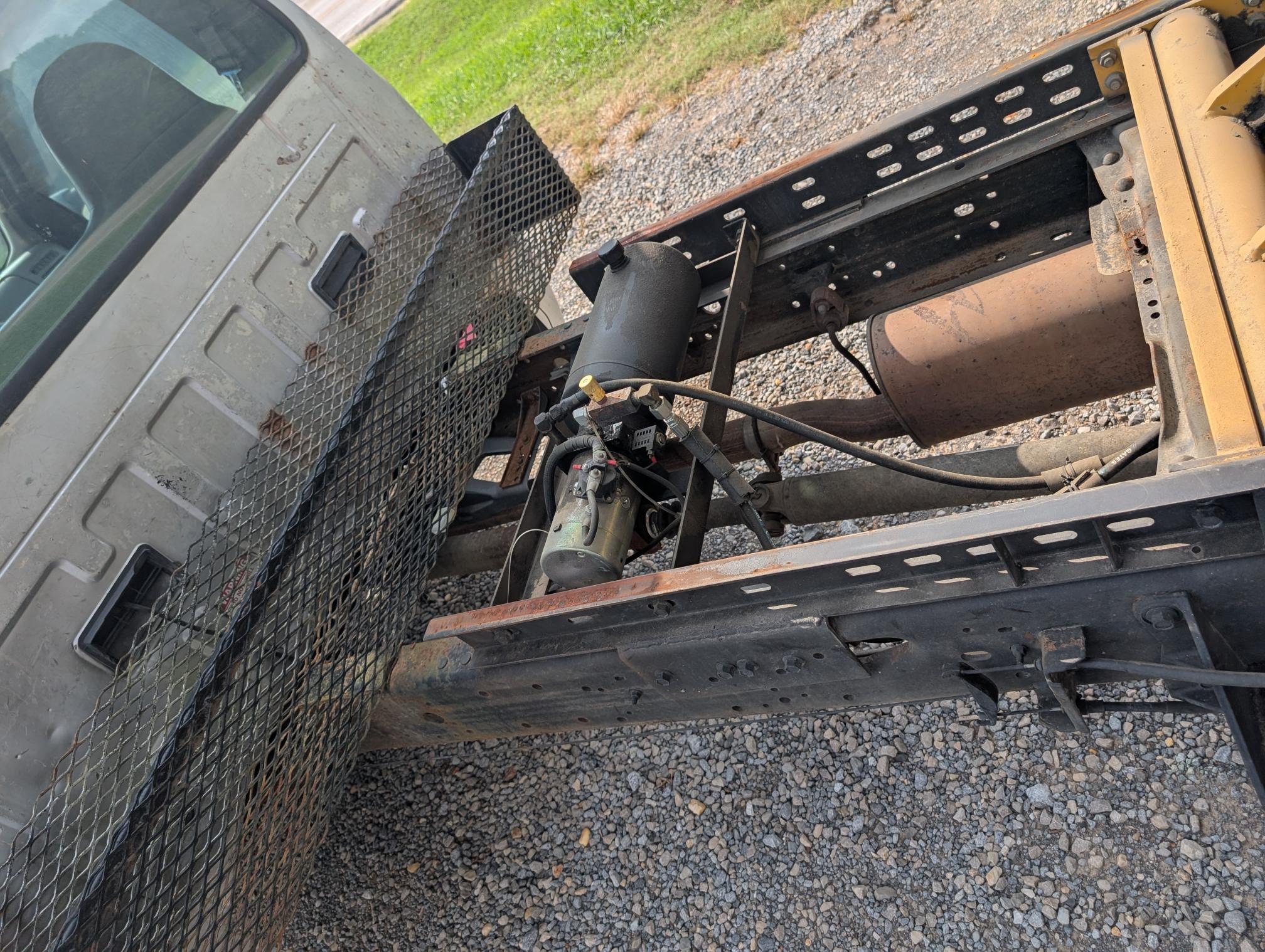 2000 FORD F450 - view 16 of 26