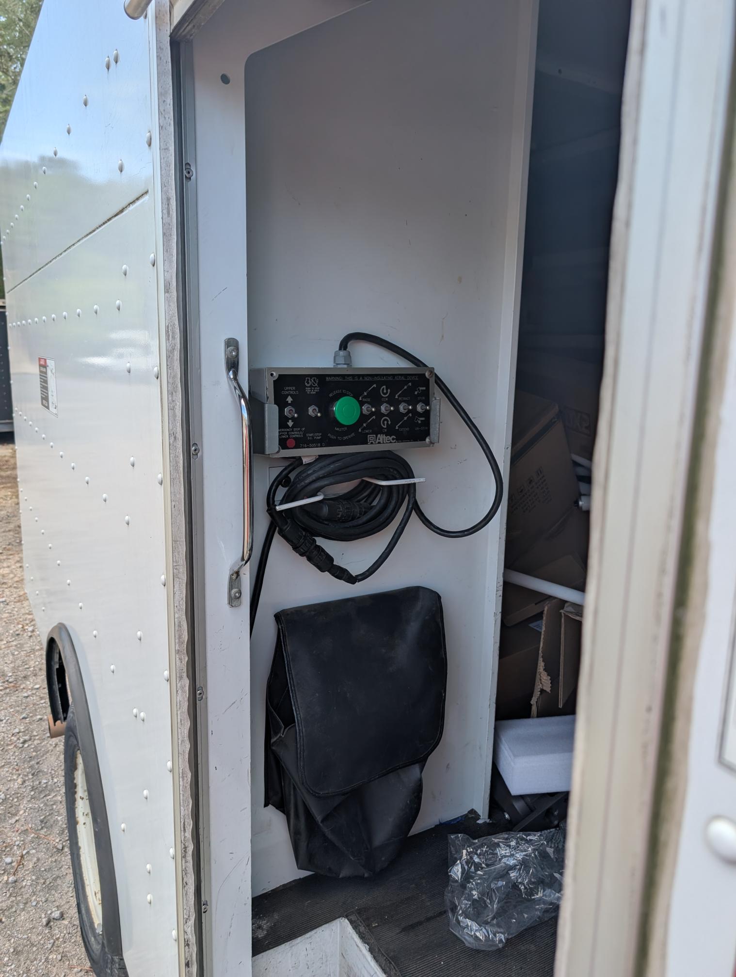 2018 FORD E450 - Image 26