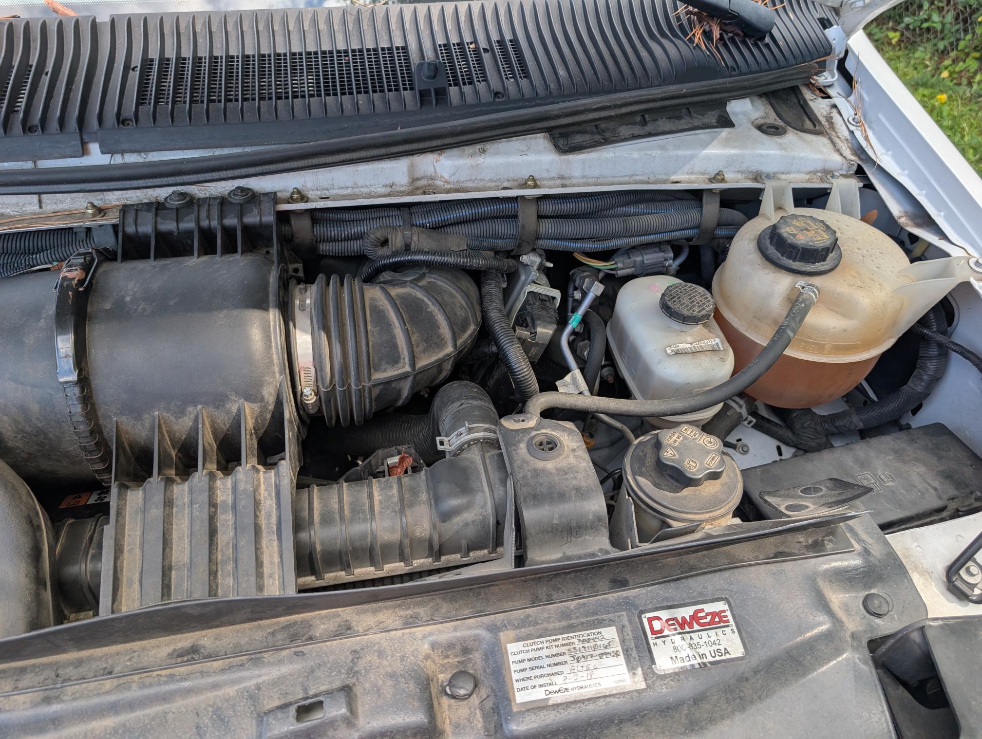 2018 FORD E450 - Image 22