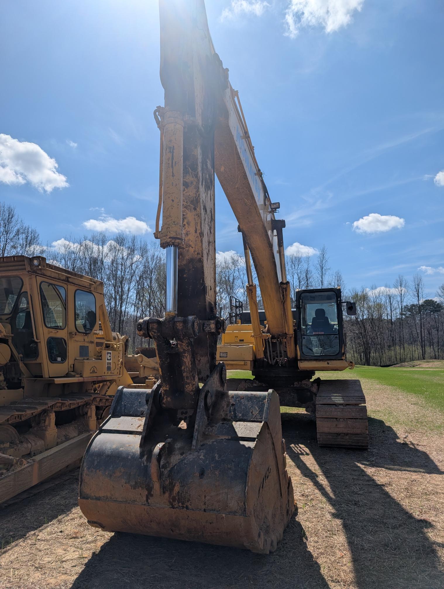 2021 KOMATSU PC490LC-11 - view 3 of 27