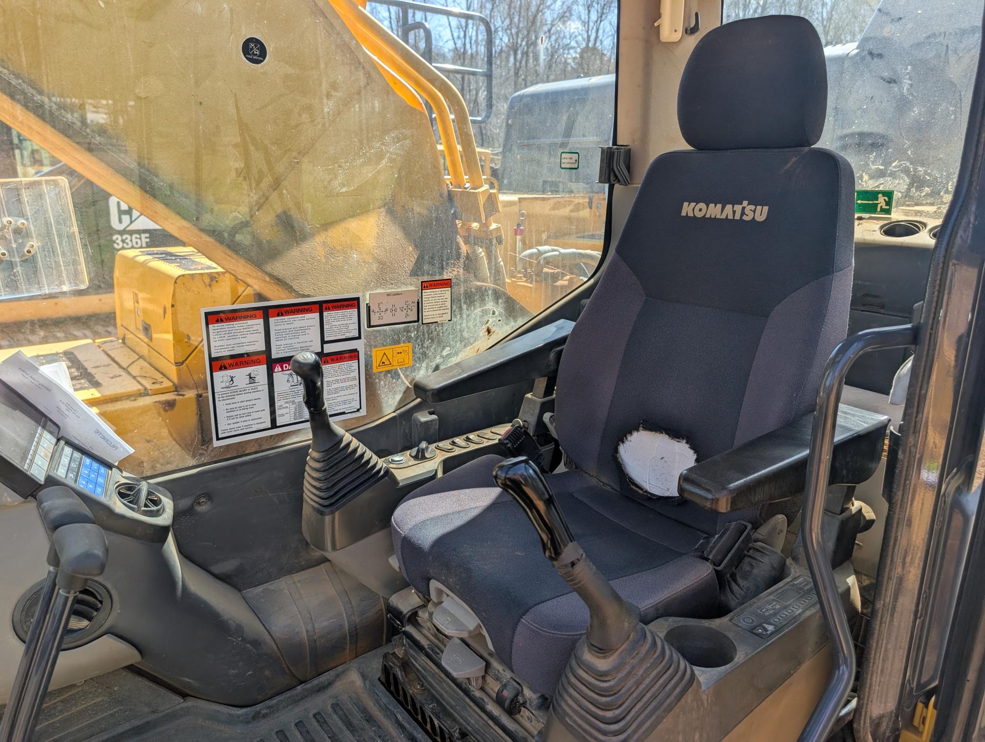 2021 KOMATSU PC490LC-11 - Image 22