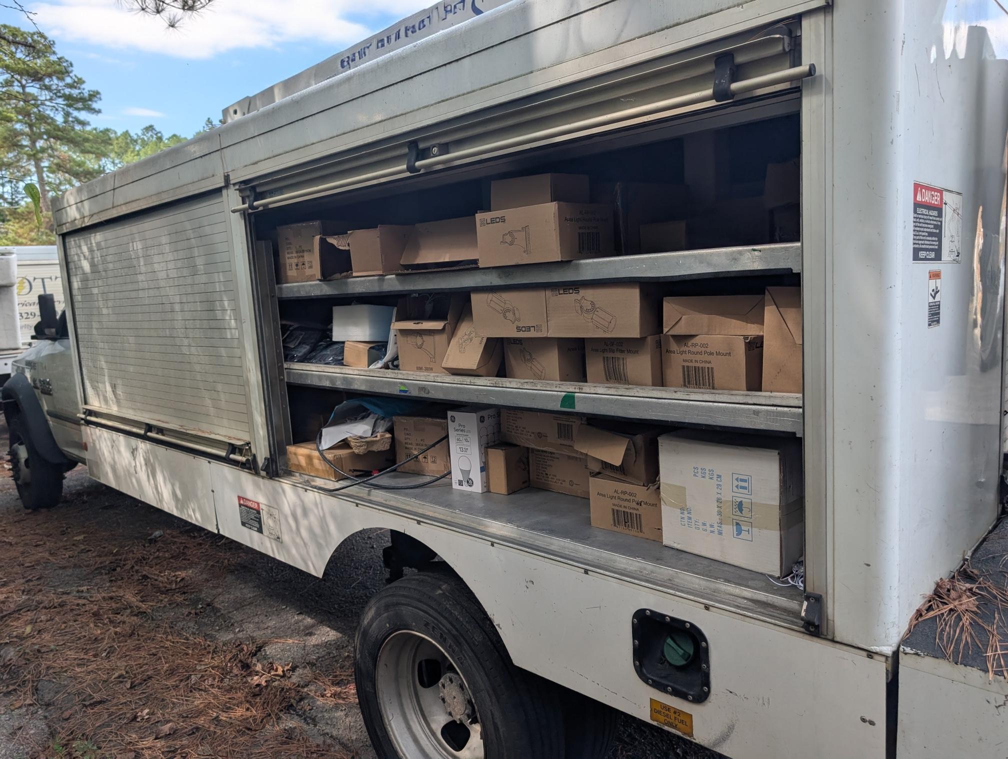 2017 RAM 5500 - Image 8