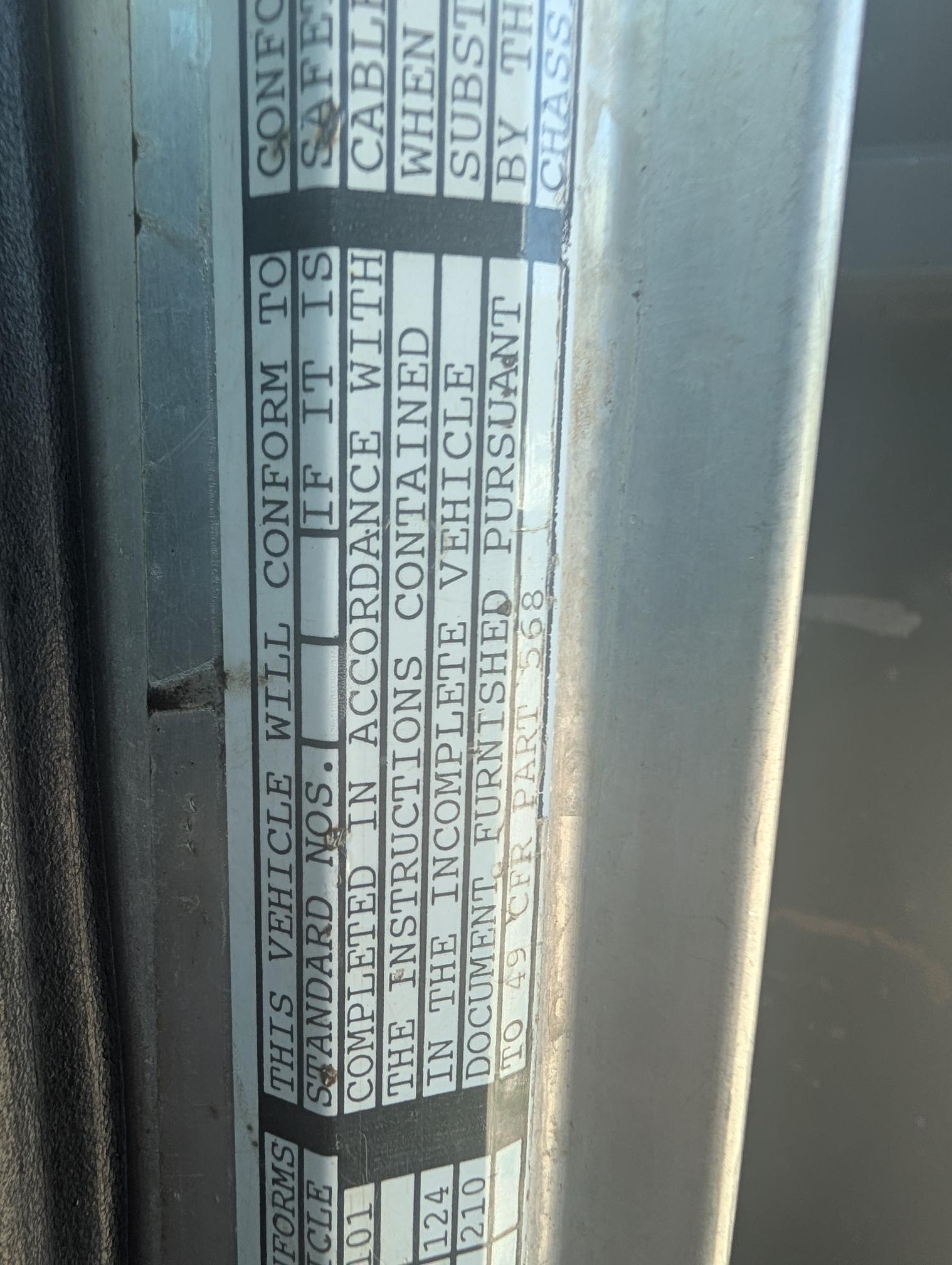 1995 PETERBILT 330 - view 6 of 48