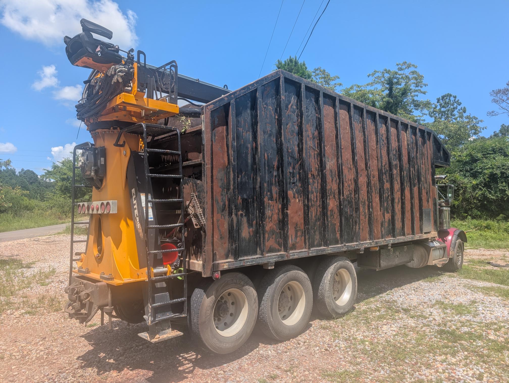 1995 PETERBILT 330 - view 8 of 48