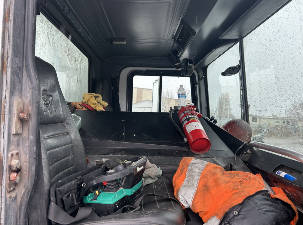 2006 MACK MR688S - view 6 of 7