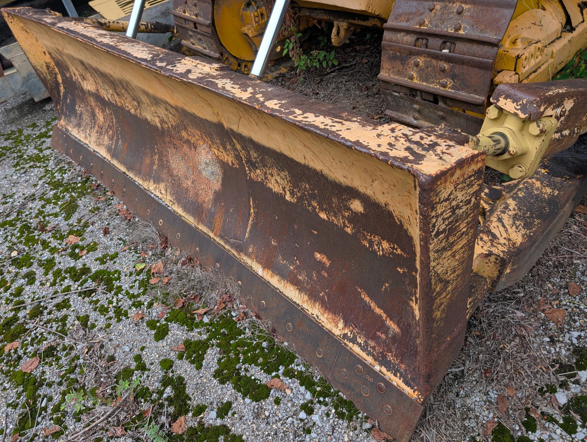 1984 KOMATSU D45P - Image 9