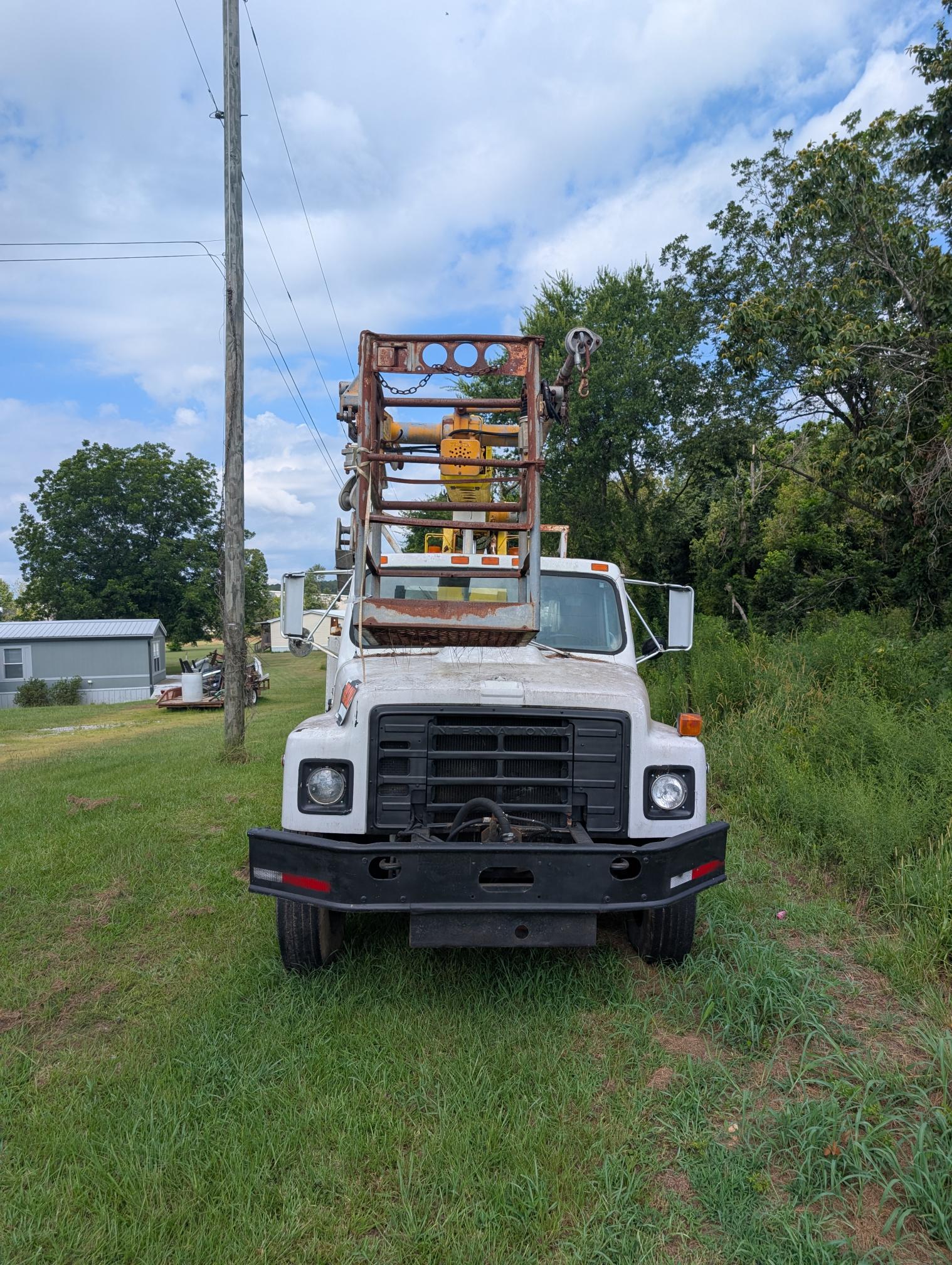 1985 INTERNATIONAL S1900 - view 3 of 28