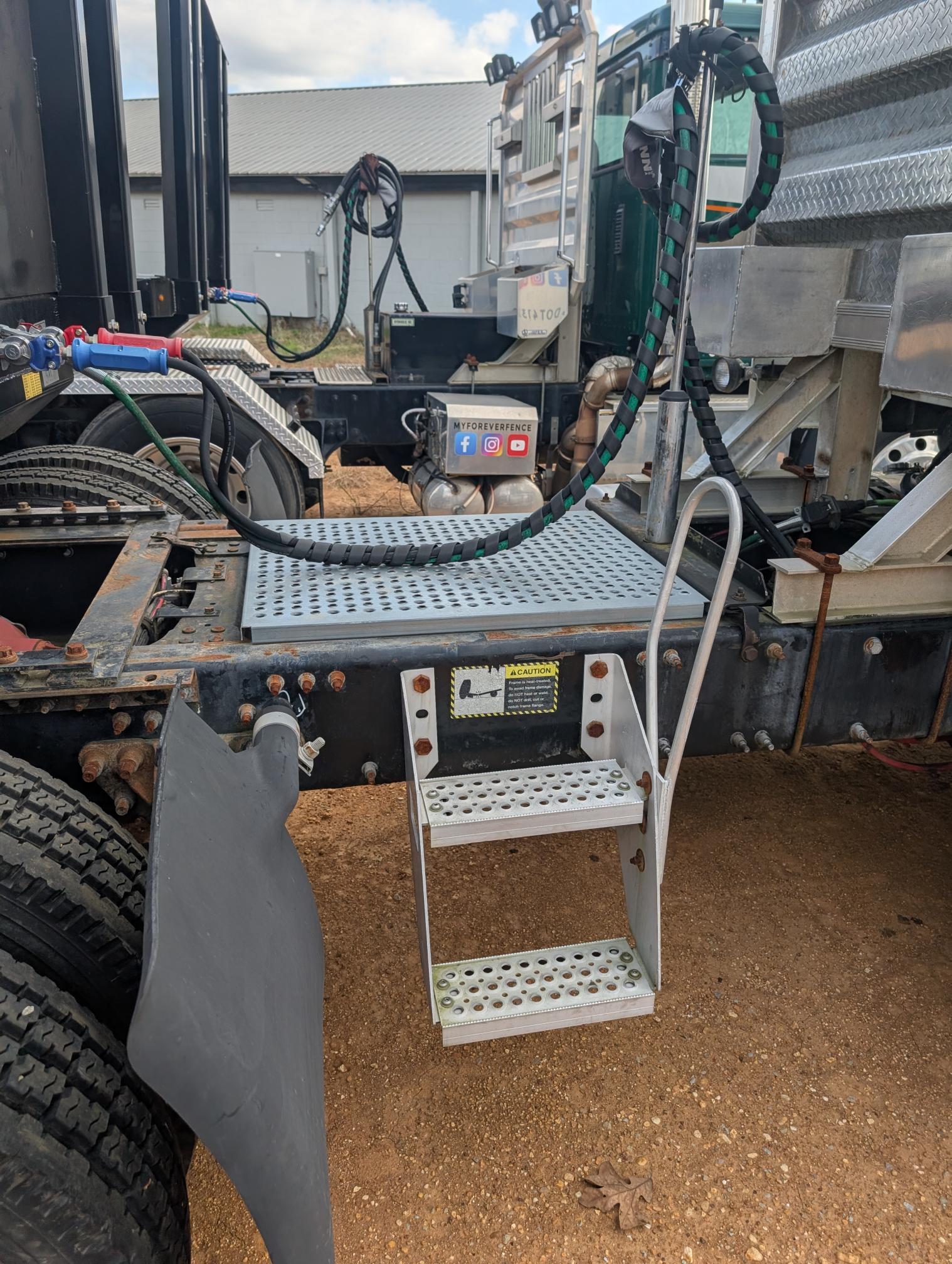 2013 MACK CHU613 - Image 18