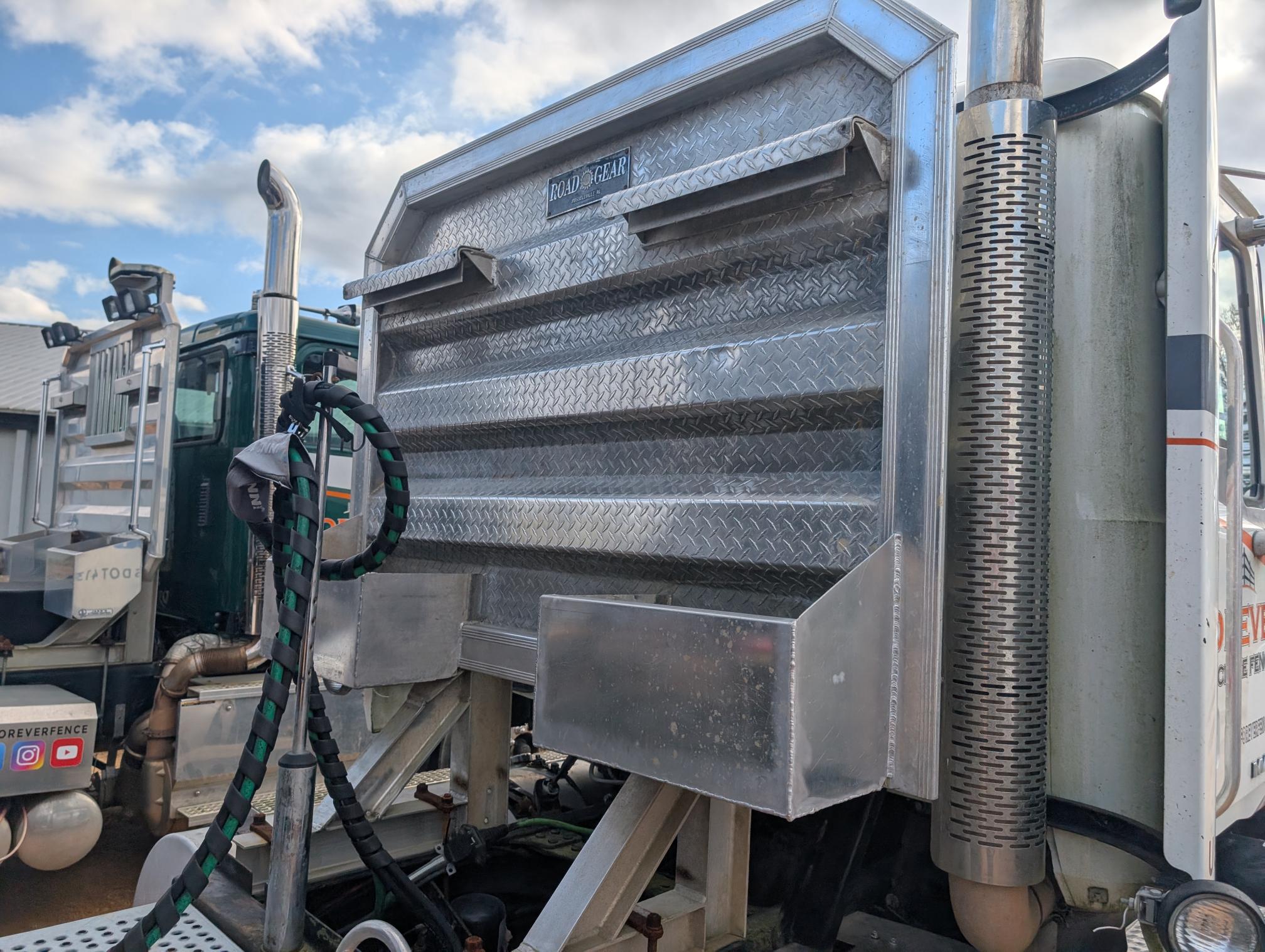 2013 MACK CHU613 - Image 16