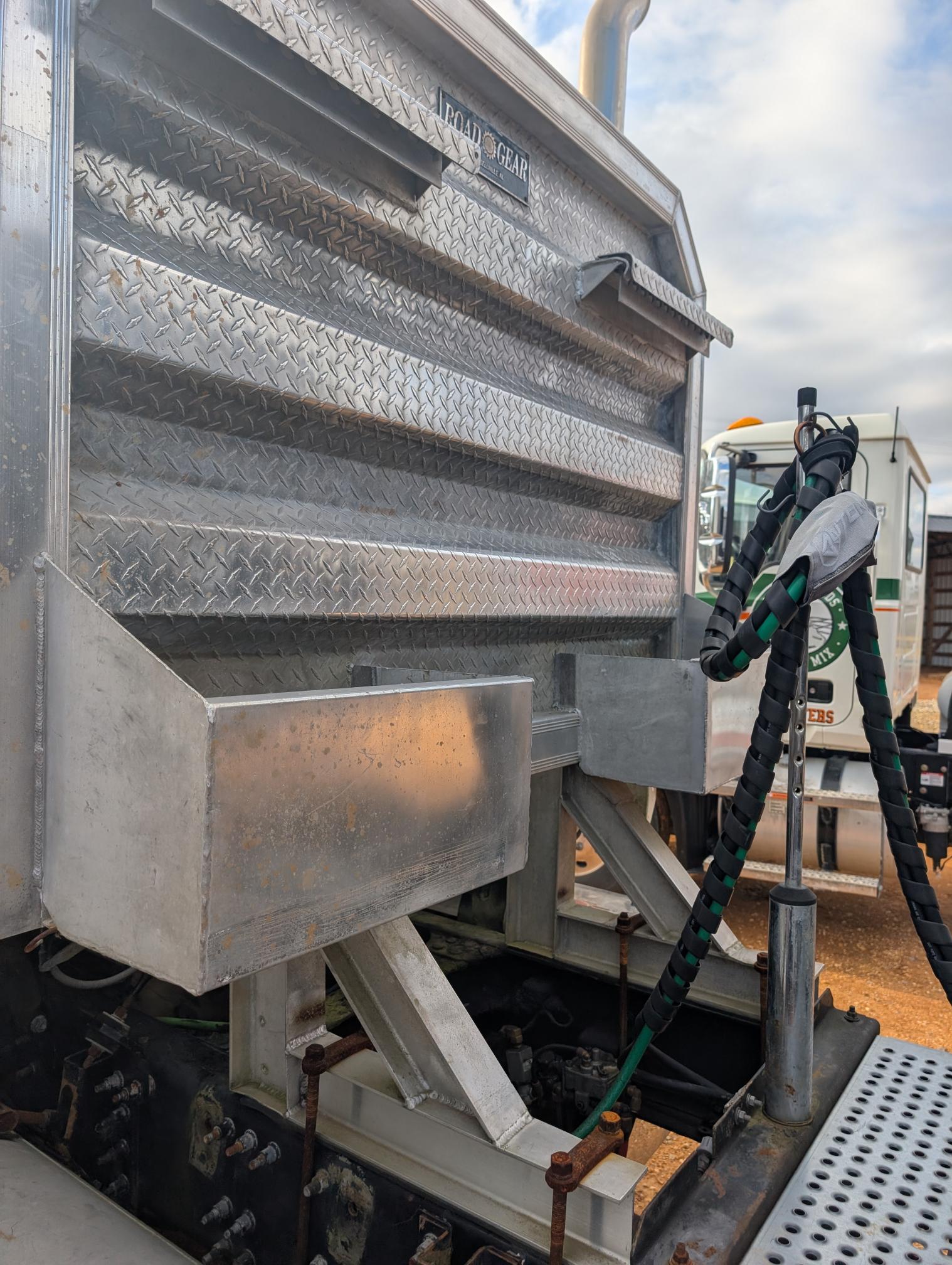 2013 MACK CHU613 - Image 21