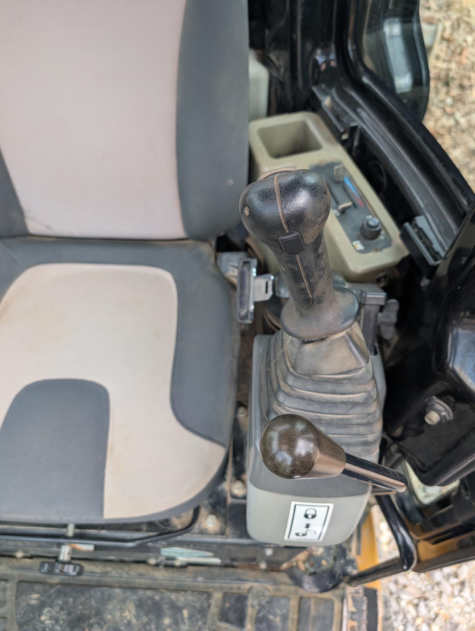 2011 CATERPILLAR 305D CR - view 13 of 19