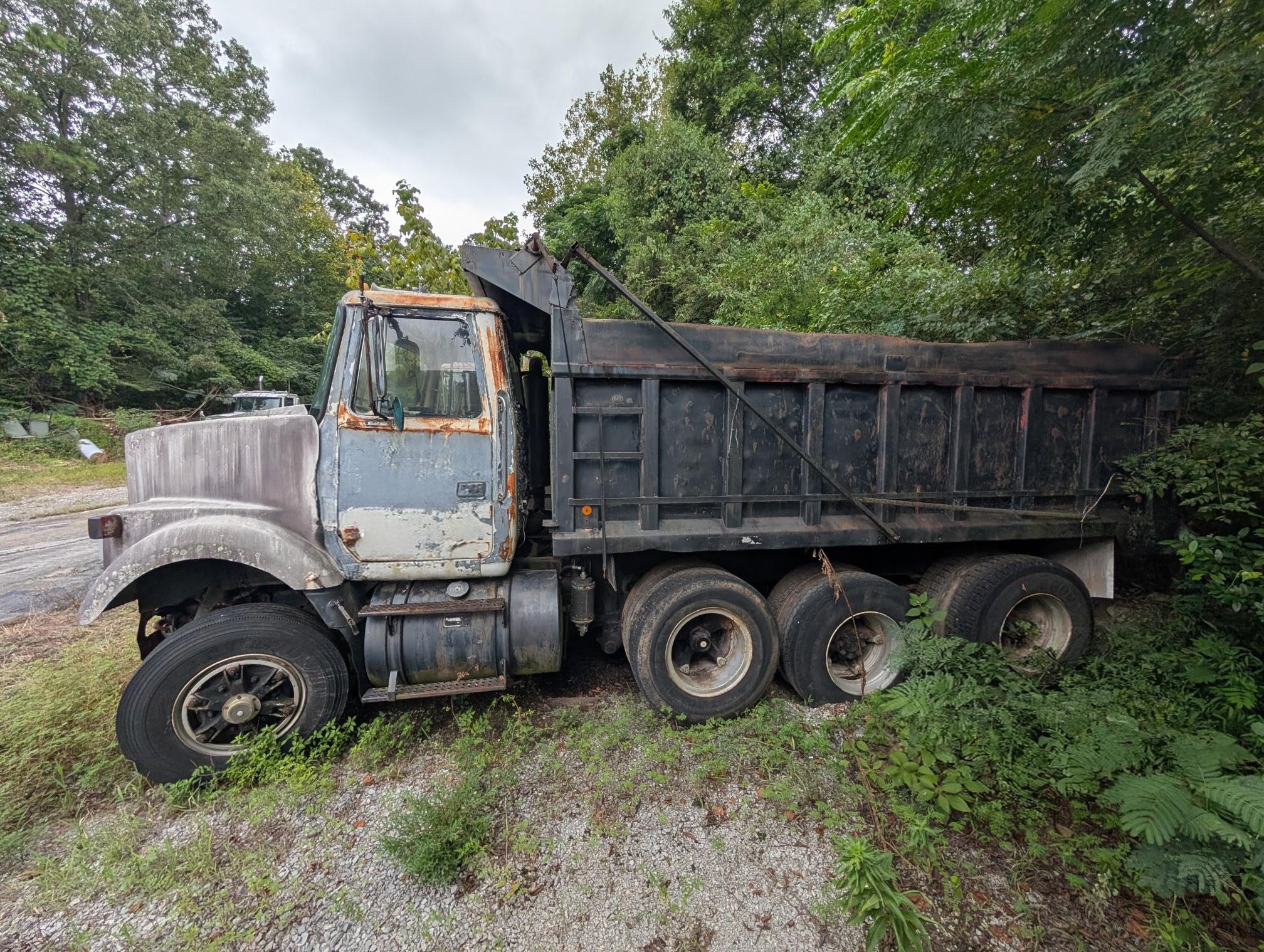 1977 WHITE 6V92TTA - view 2 of 20