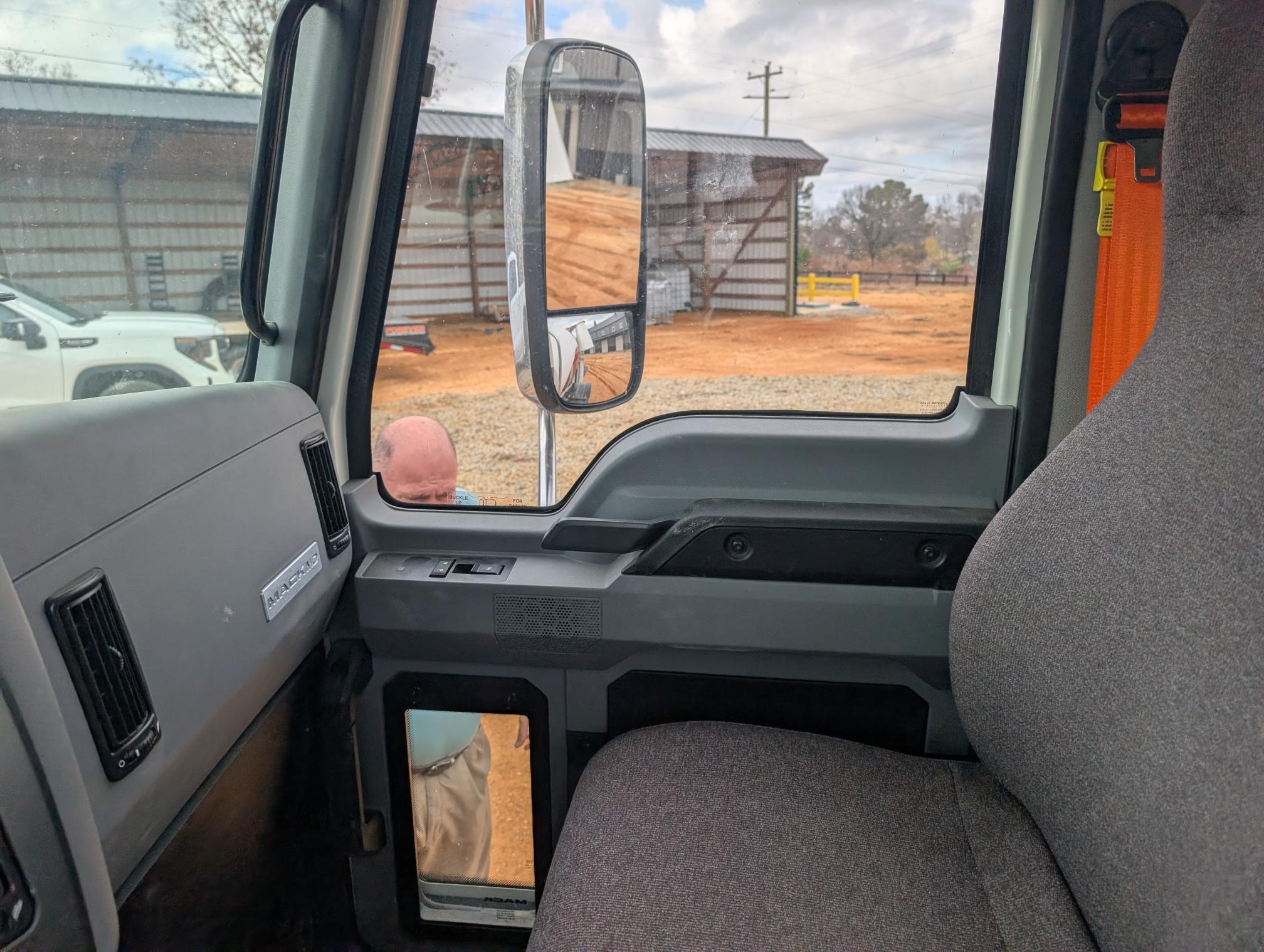 2024 MACK MD 490 - Image 22