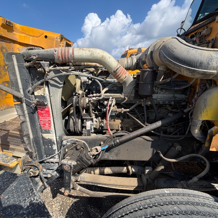 1994 PETERBILT 357 - Image 15