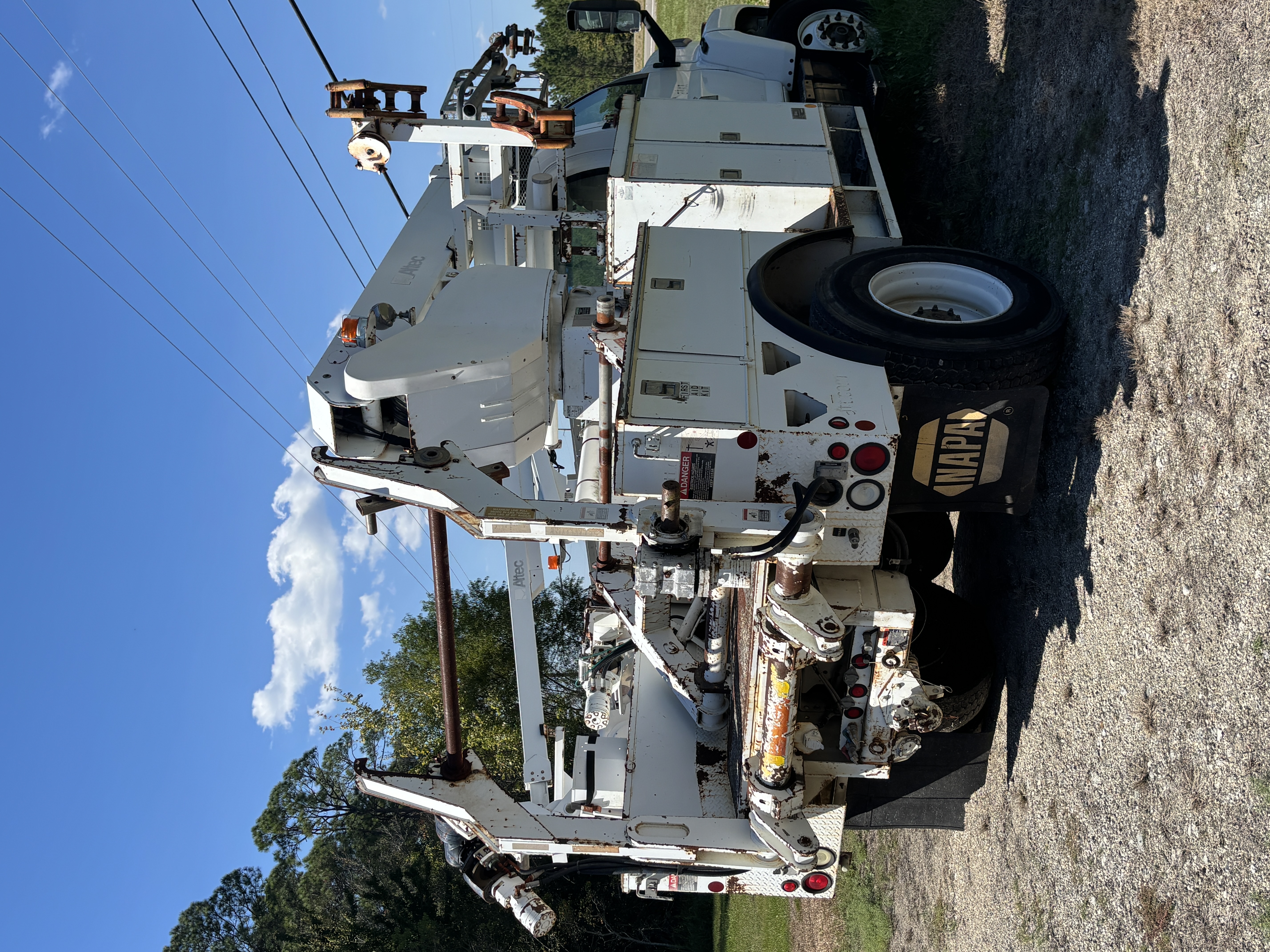2005 ALTEC AP45A - view 3 of 21