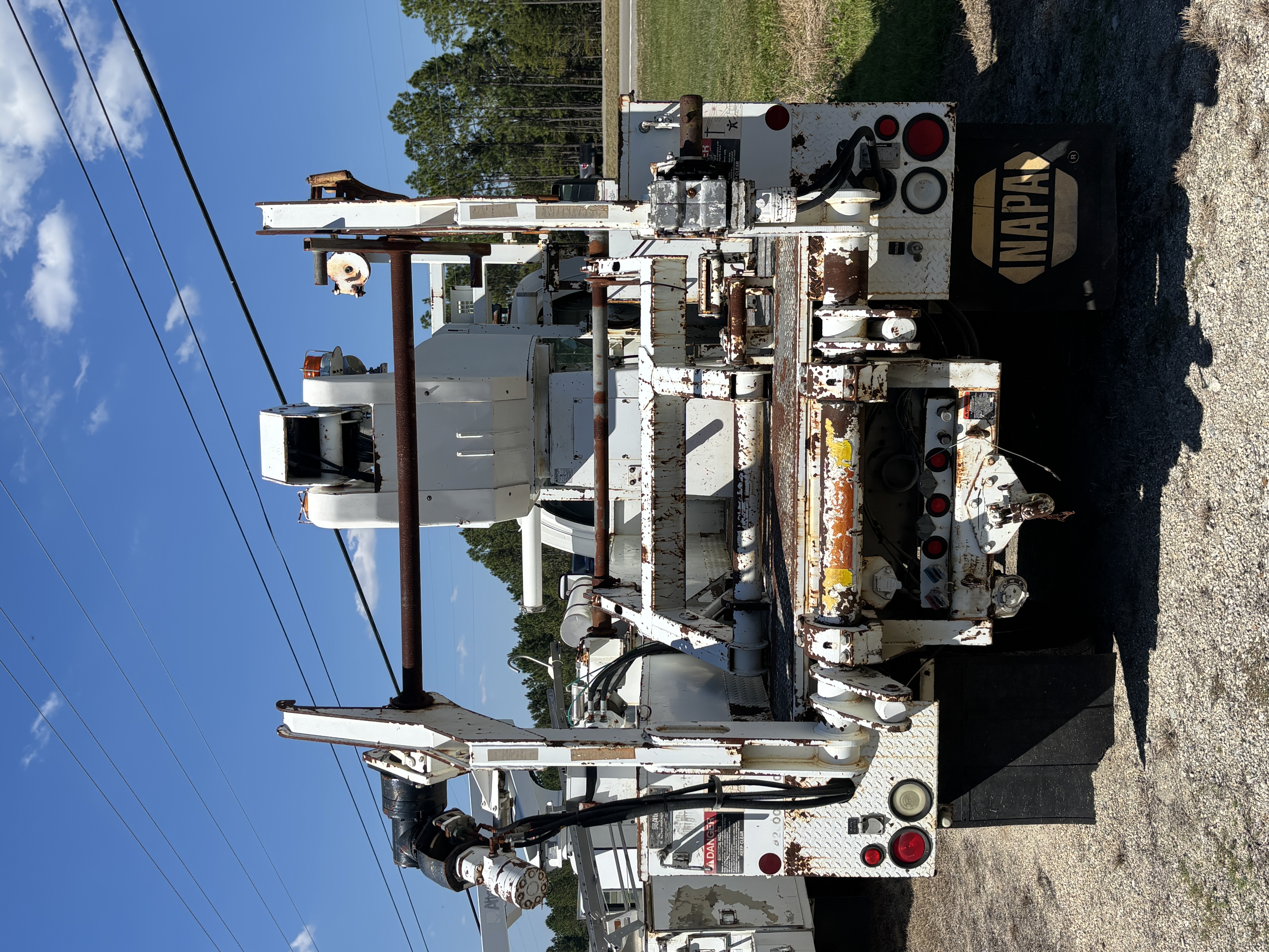 2005 ALTEC AP45A - Image 4