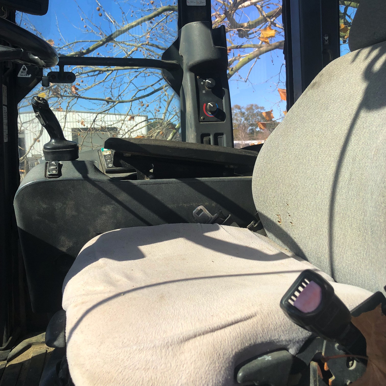 2010 DEERE 644K - view 9 of 14