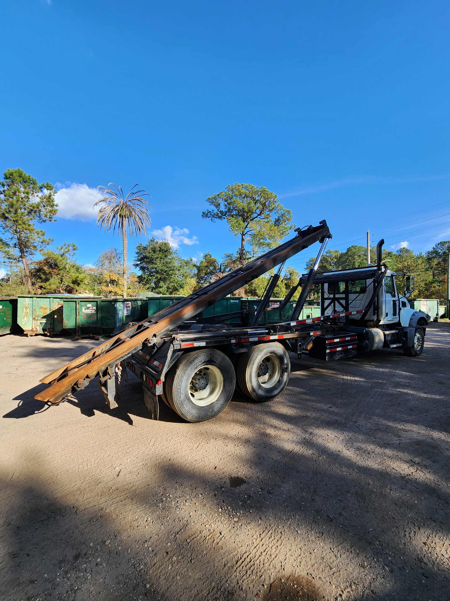 2012 MACK GU713 - Image 7