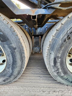 2012 MACK GU713 - Image 11