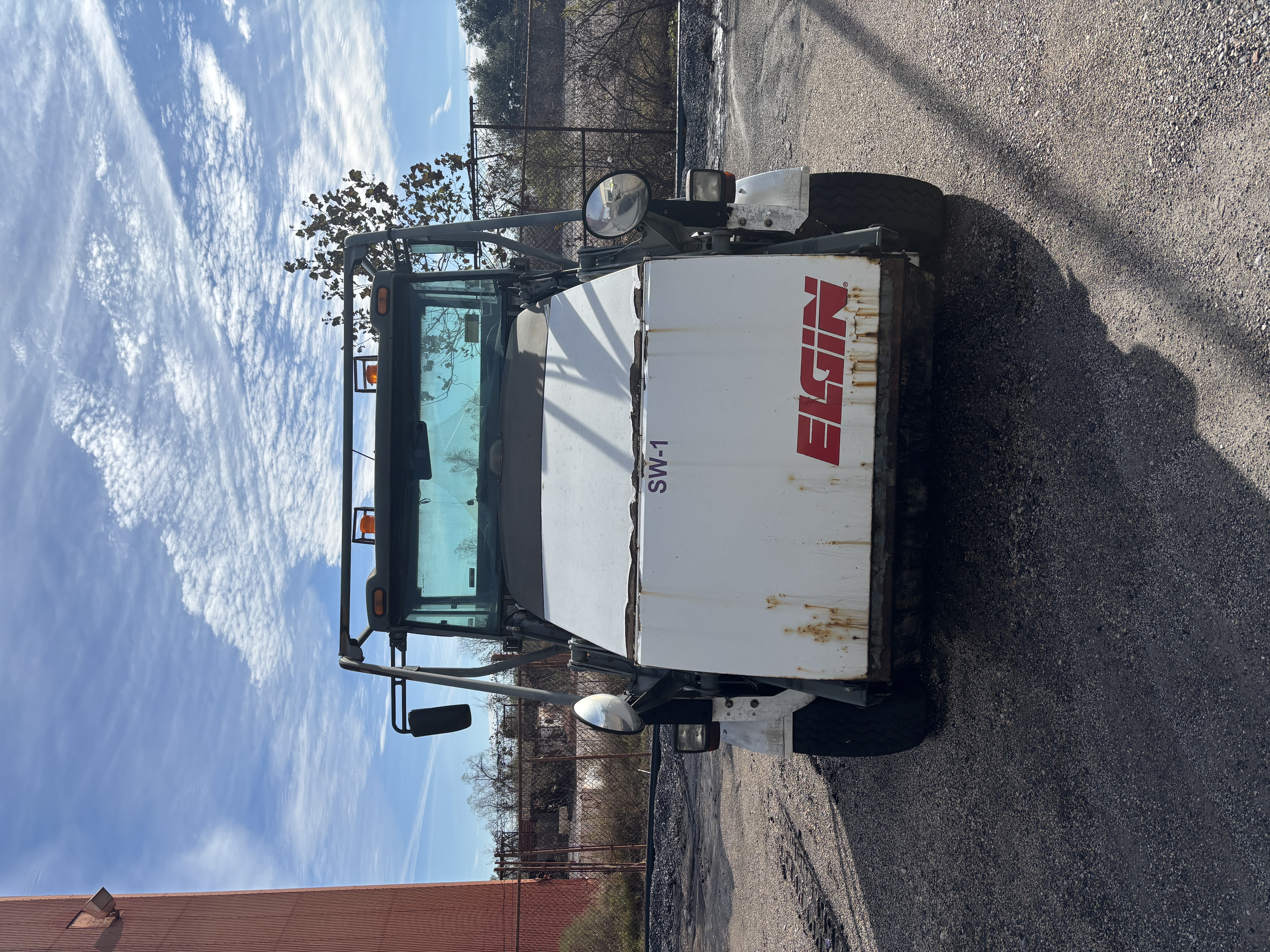 2008 ELGIN Pelican NP - view 2 of 12