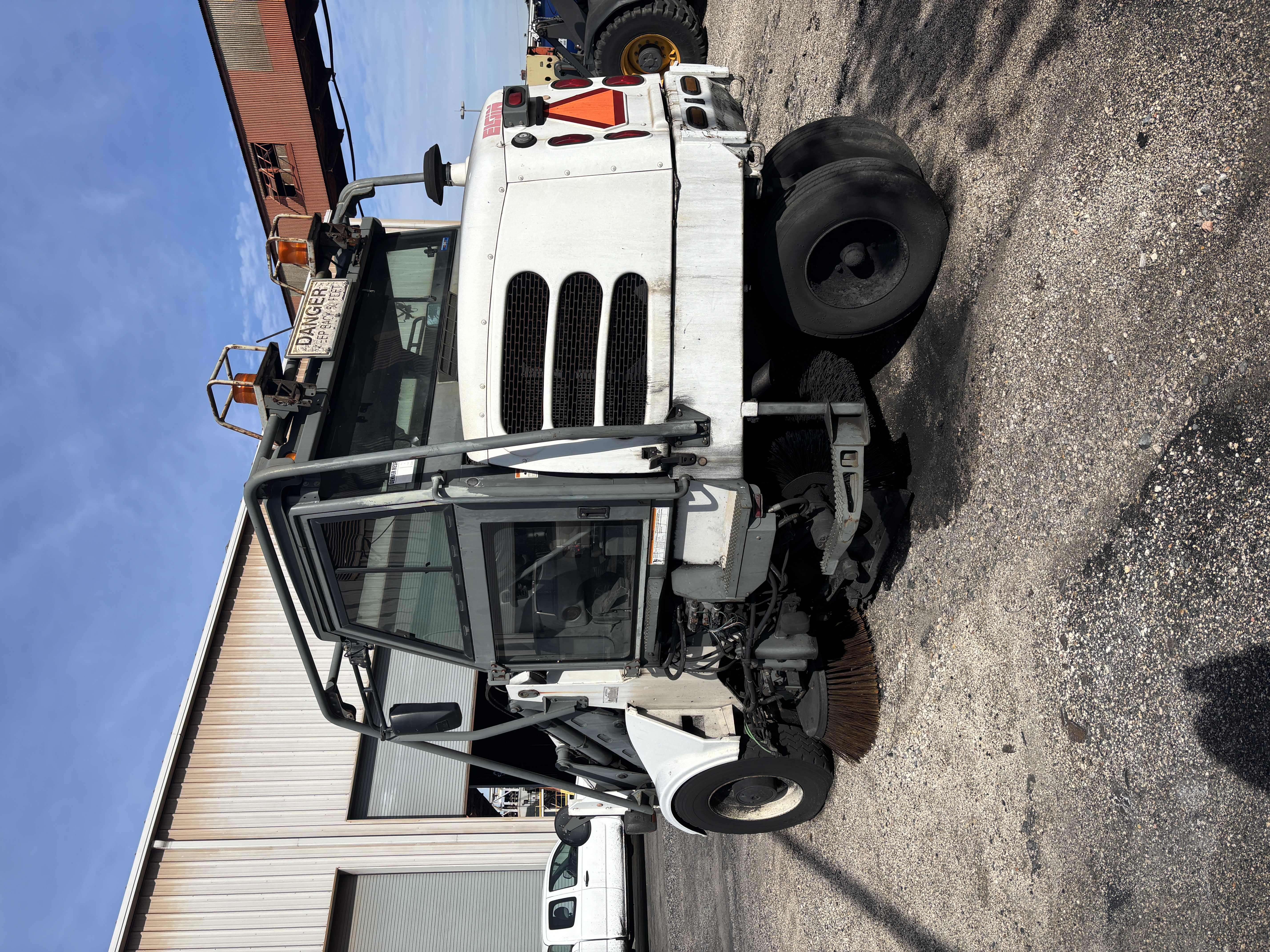 2008 ELGIN Pelican NP - Image 4