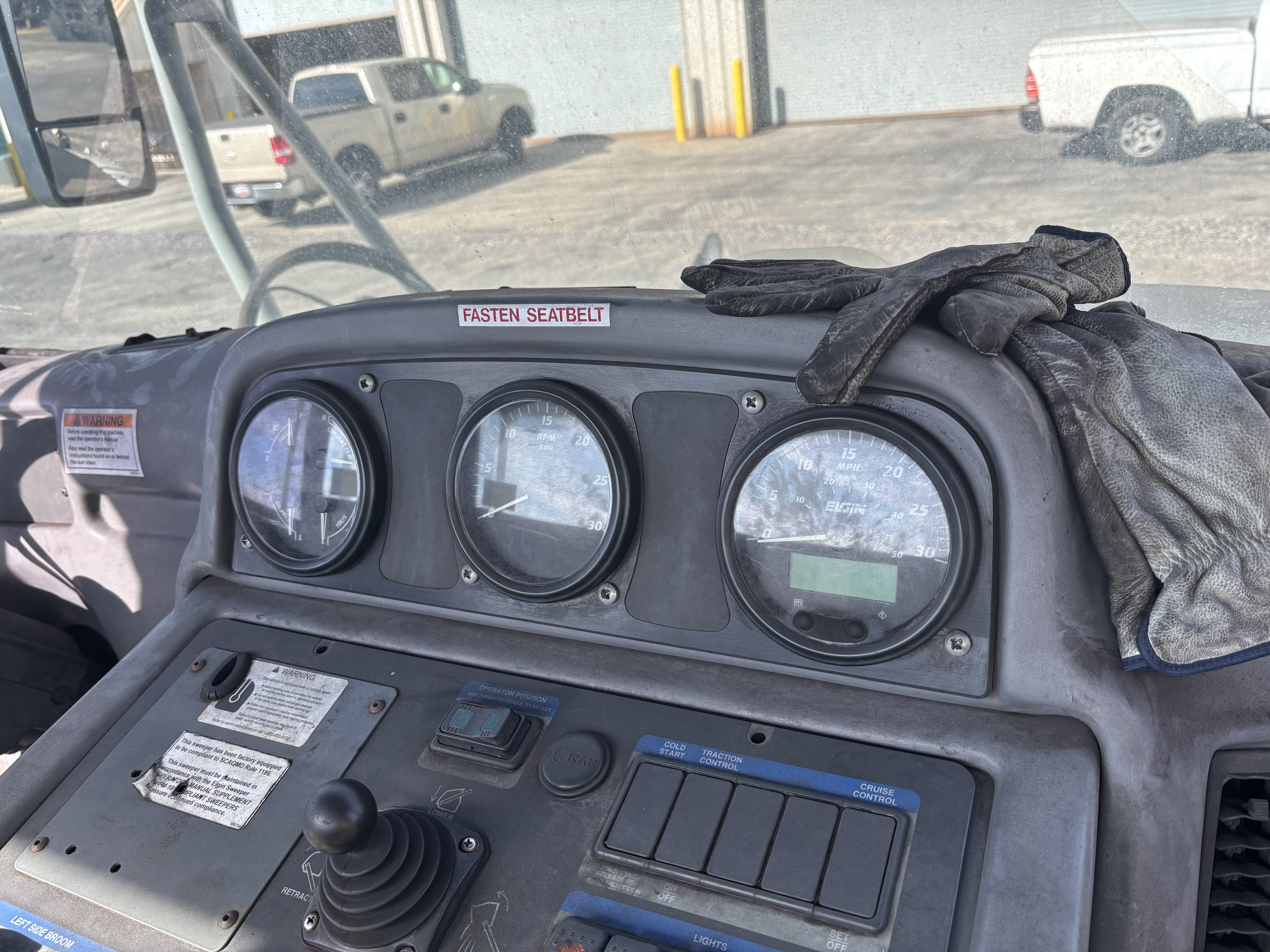 2008 ELGIN Pelican NP - view 11 of 12