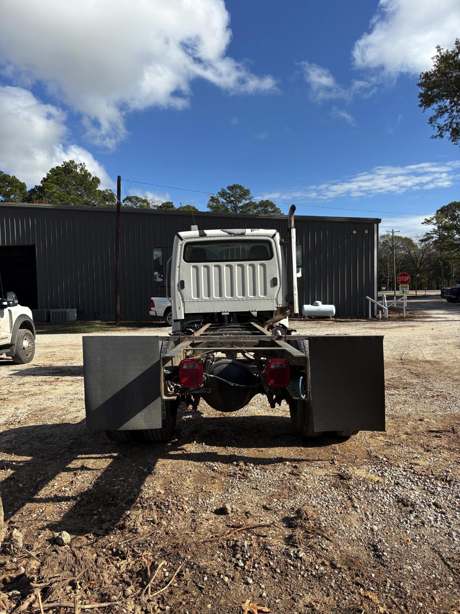 2014 FREIGHTLINER M2 106 - Image 7