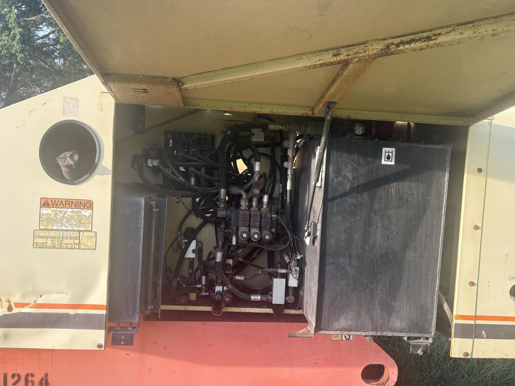 2001 JLG 80HX - Image 13