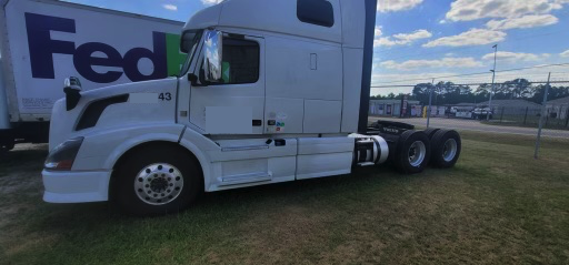 2014 VOLVO VNL - view 1 of 7