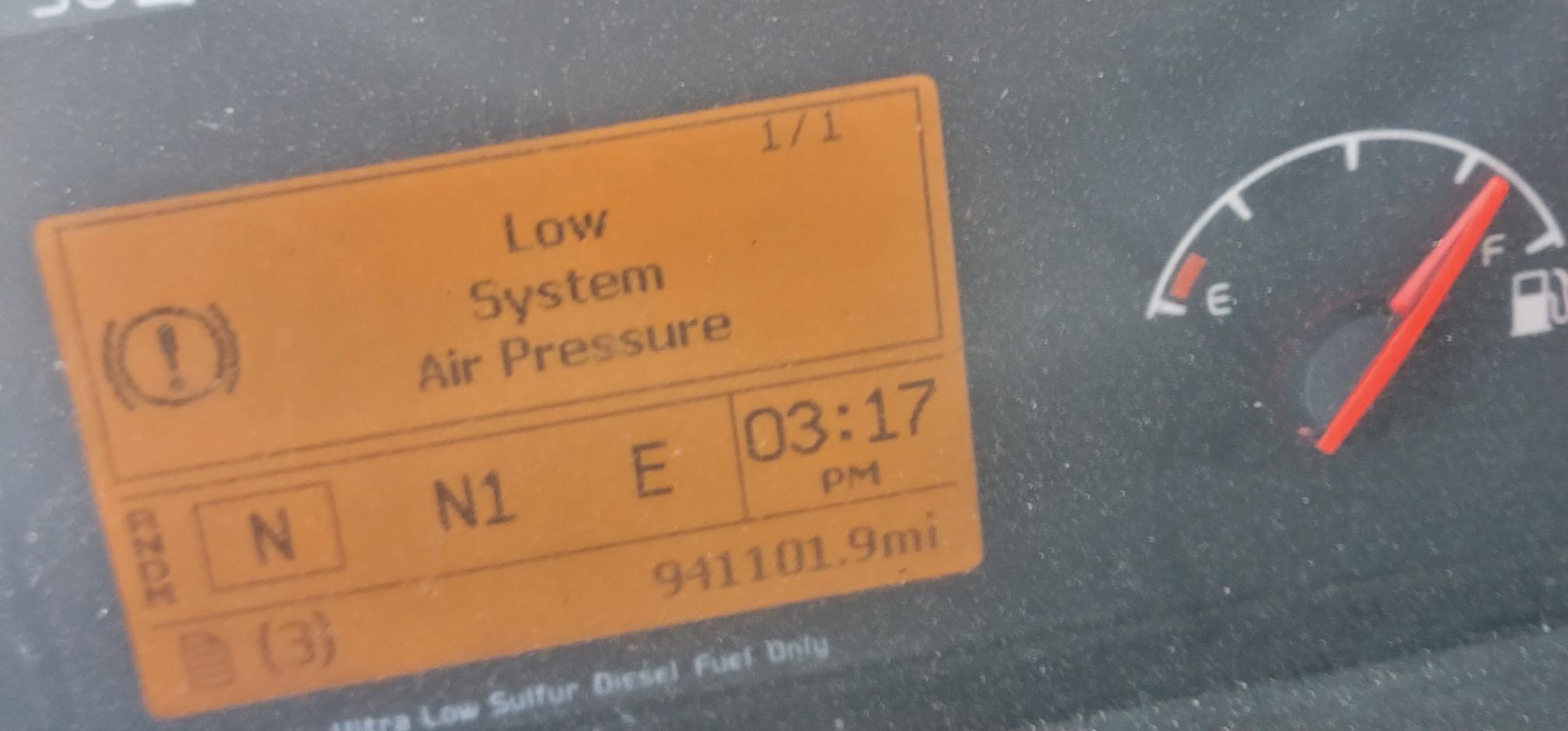 2014 VOLVO VNL - view 6 of 7