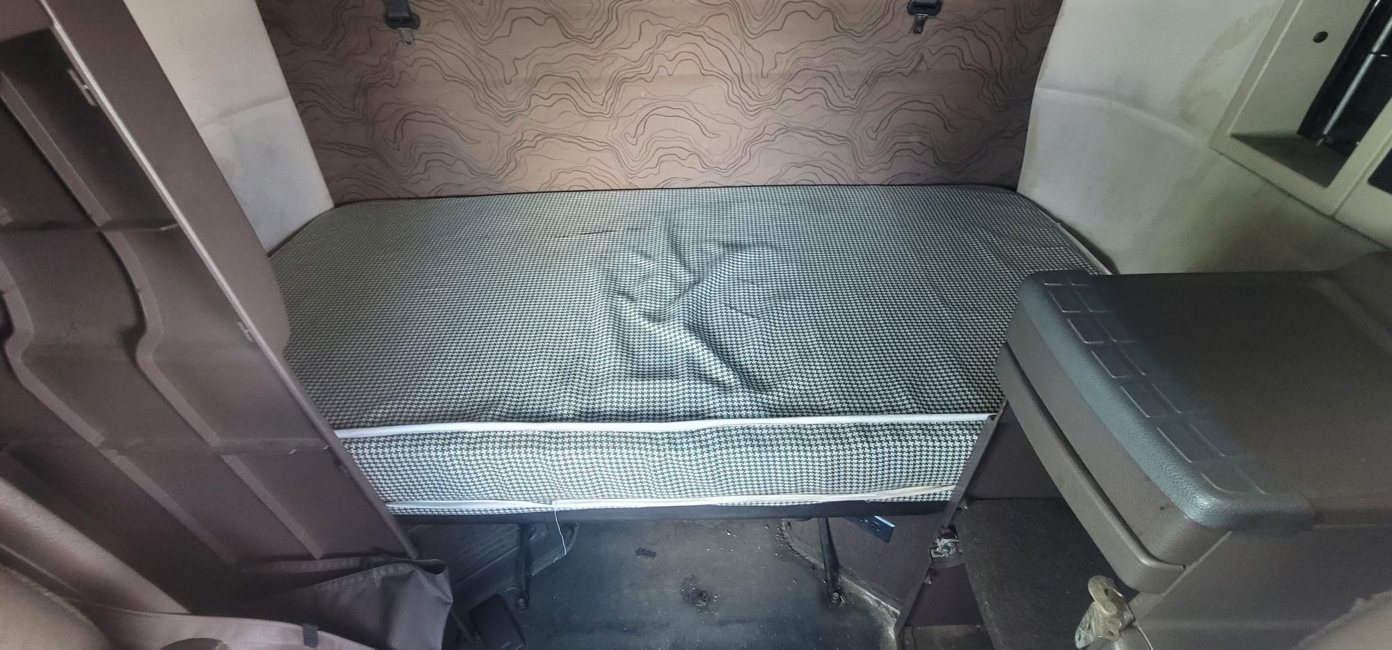 2014 VOLVO VNL - view 7 of 7