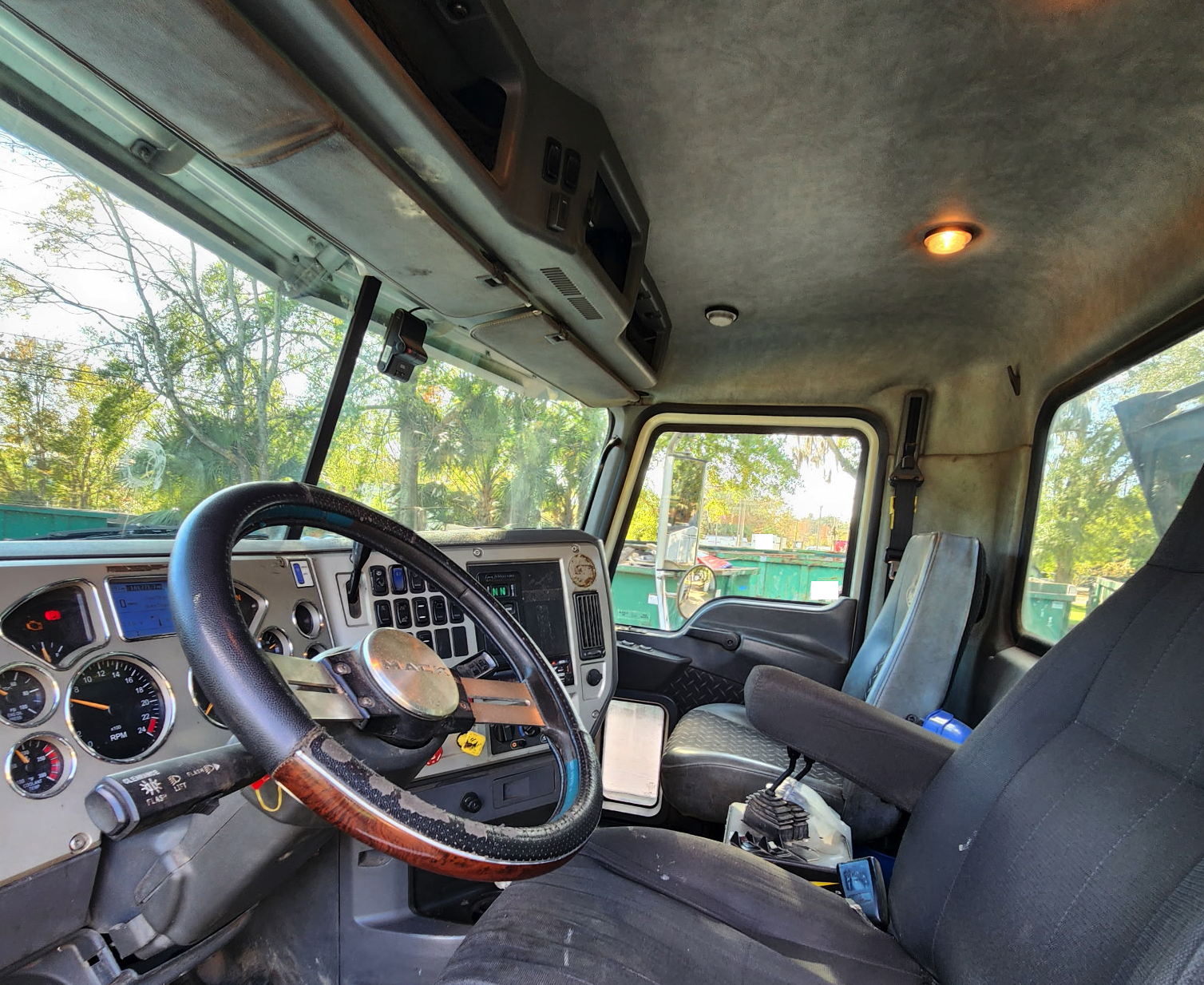 2016 MACK GU713 Granite - view 18 of 21