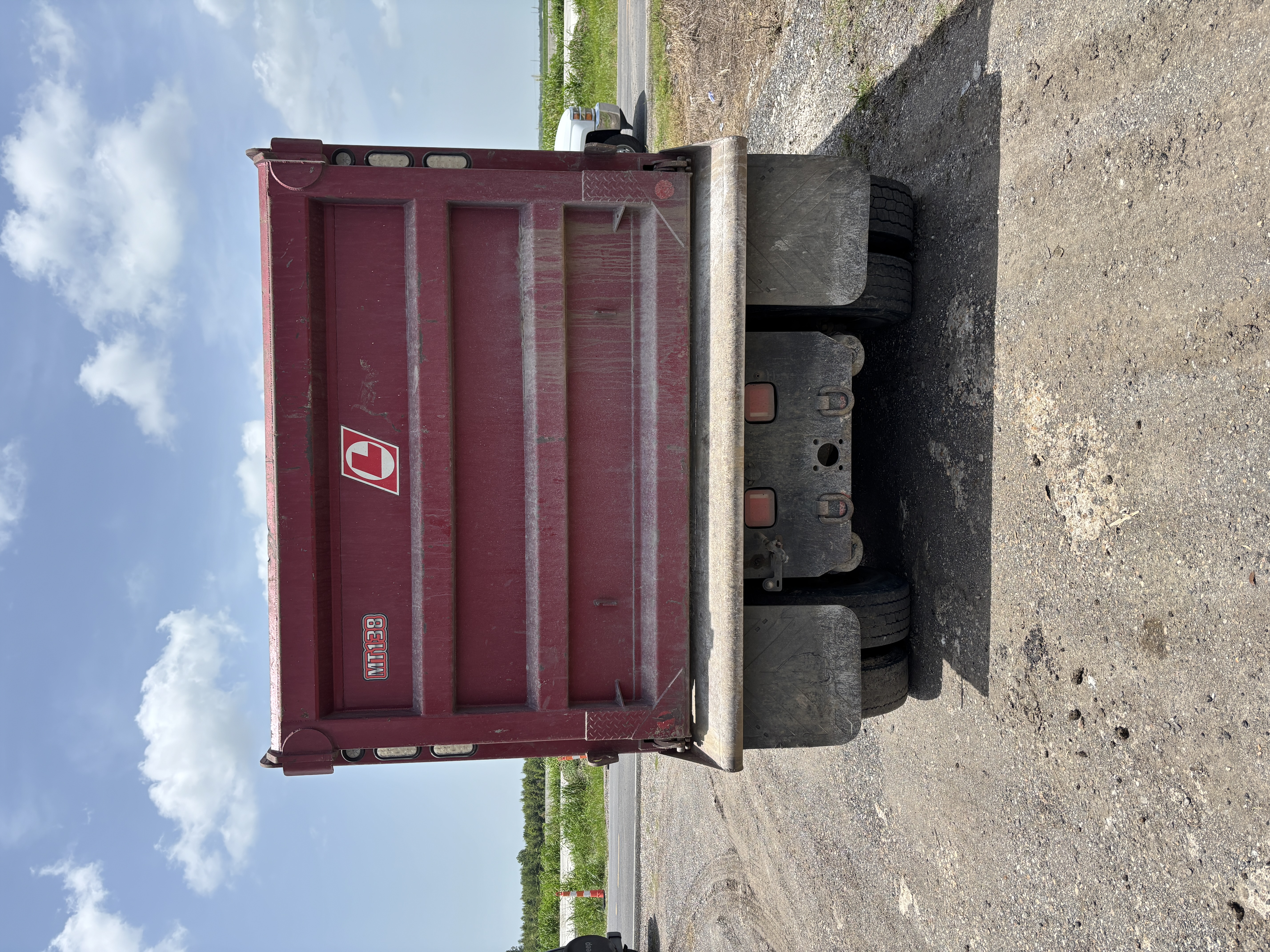 2021 MACK Granite 64FR - view 5 of 26