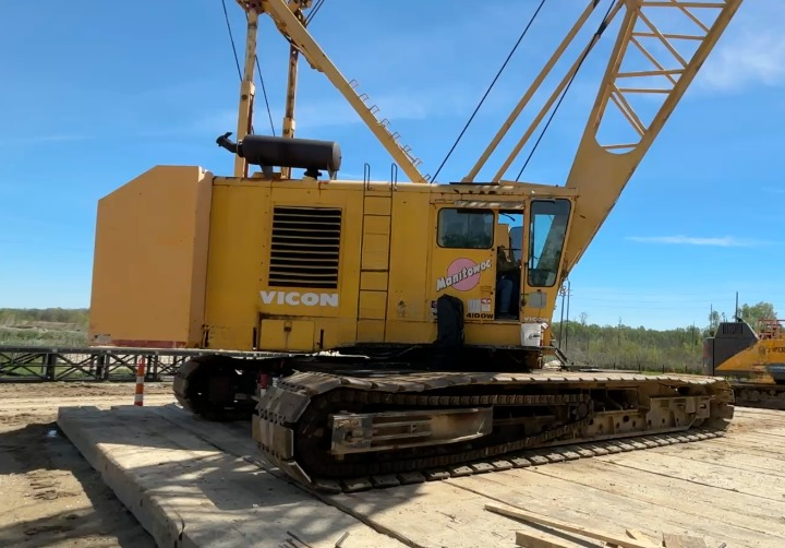 1978 MANITOWOC 4100W Series 1 - view 1 of 8