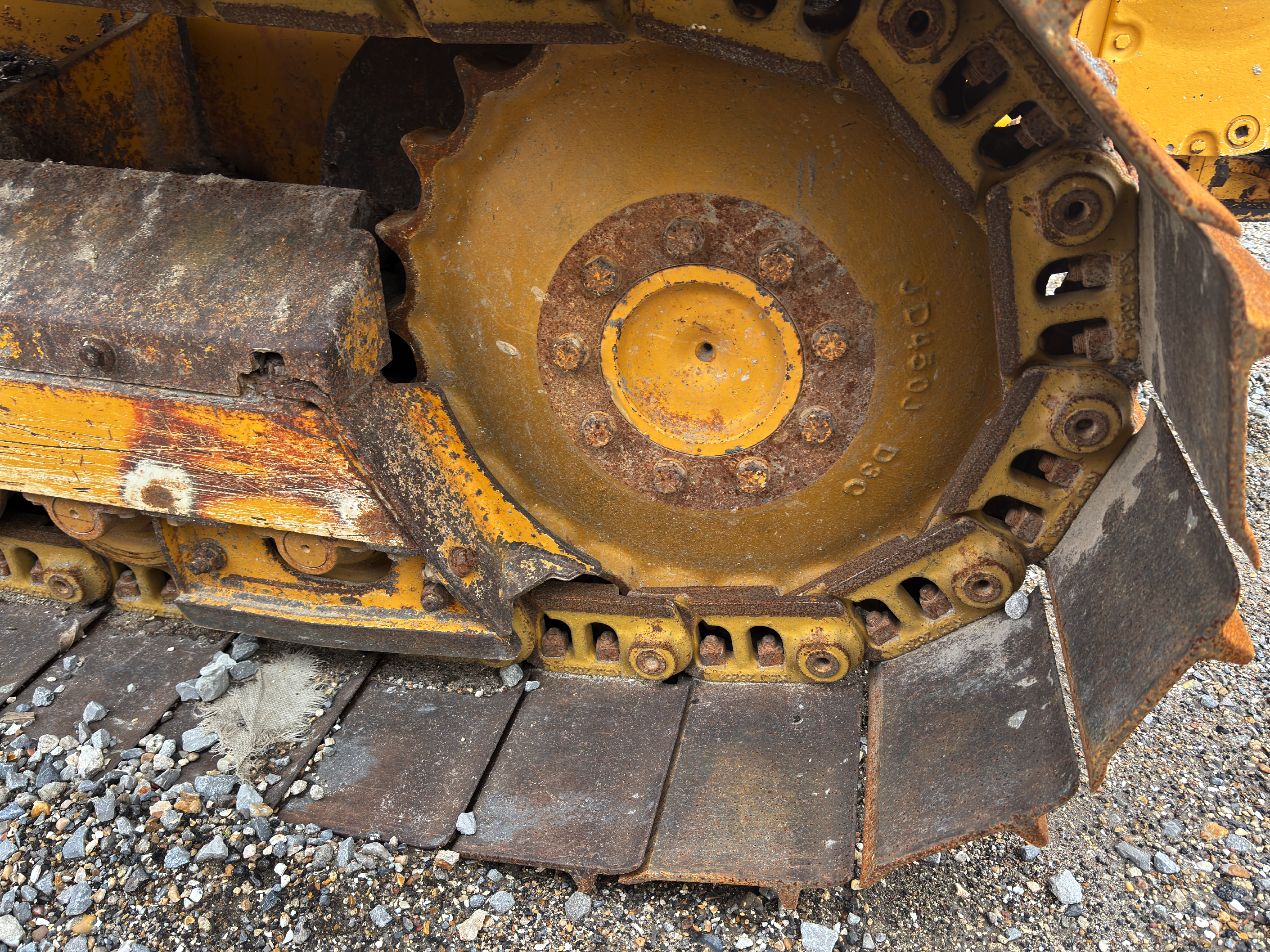 2013 DEERE 550K LGP - Image 9