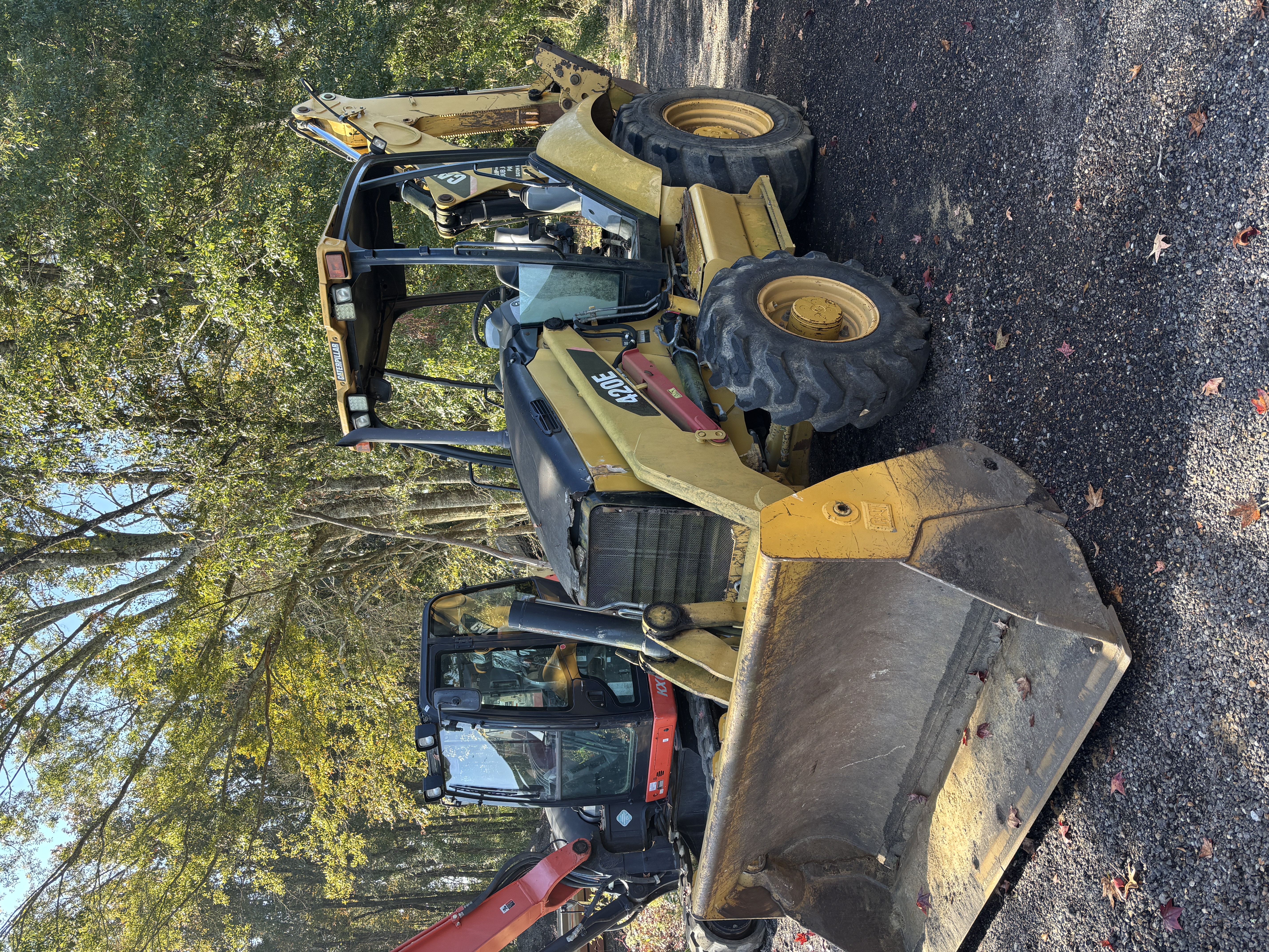 2011 CATERPILLAR 420E