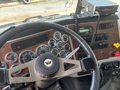 2017 WESTERN STAR 4700 - Image 7