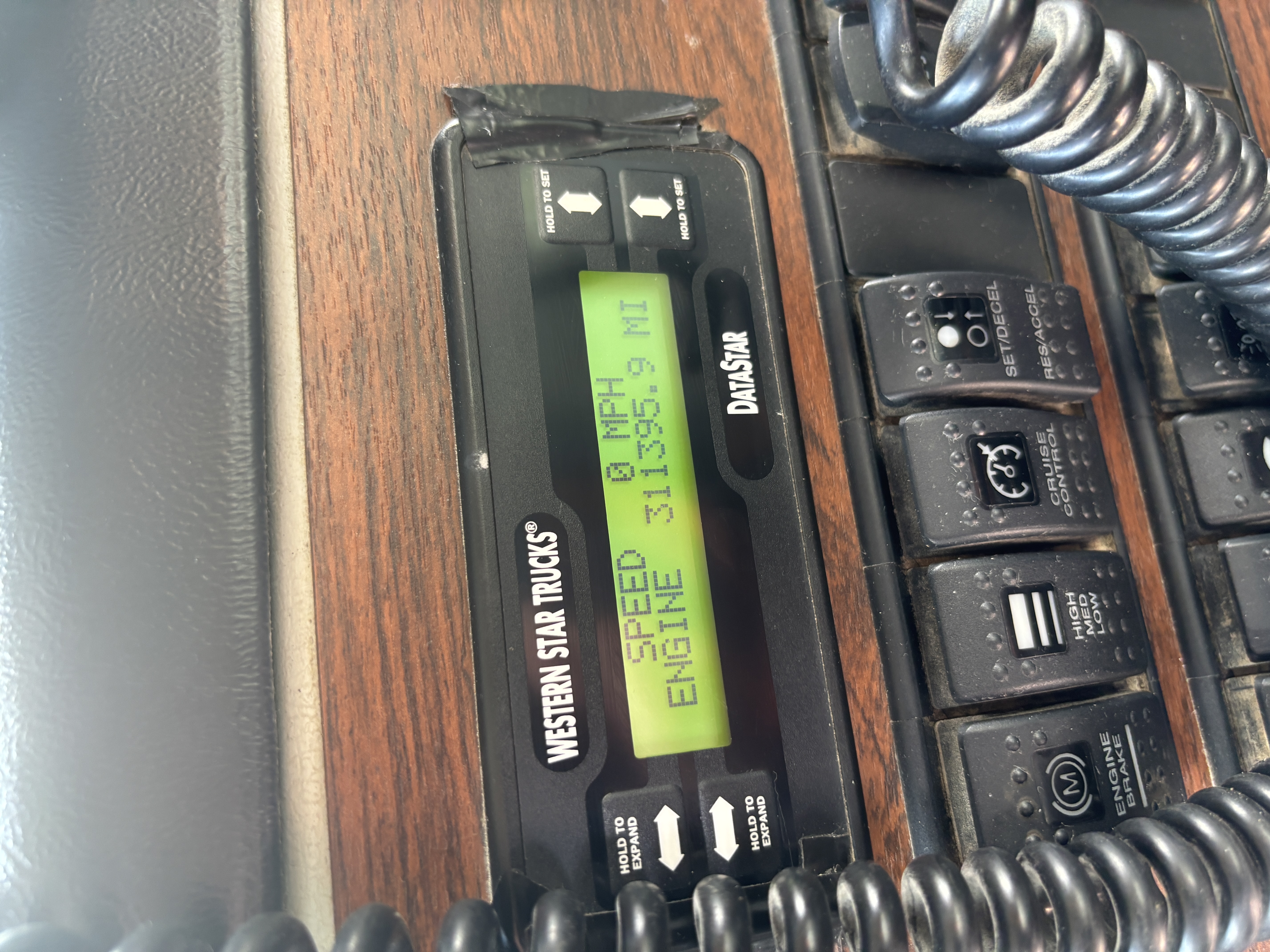 2017 WESTERN STAR 4700 - view 5 of 23