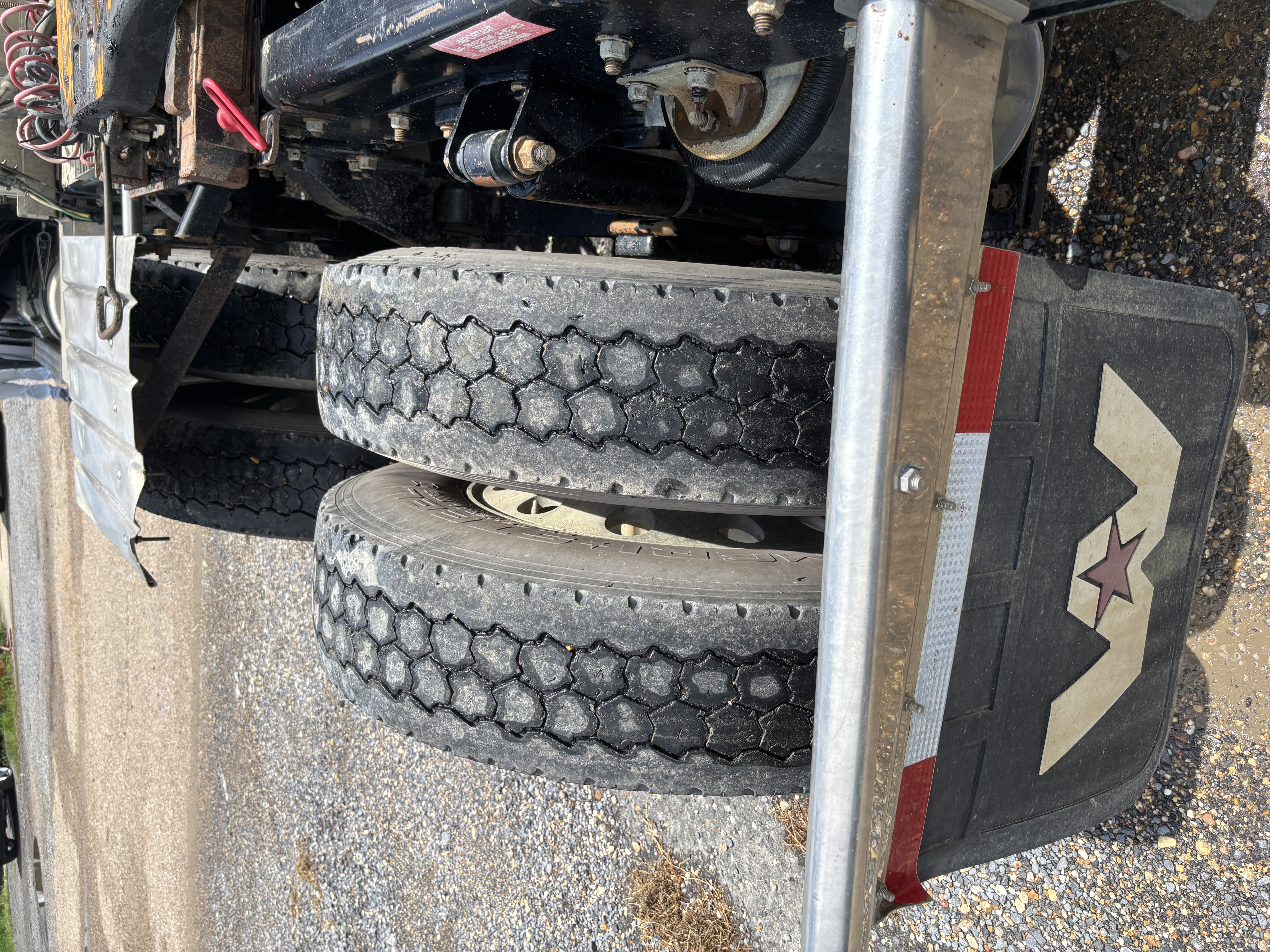 2017 WESTERN STAR 4700 - Image 14