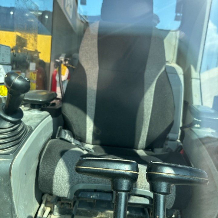 2017 CATERPILLAR 330FL - Image 10