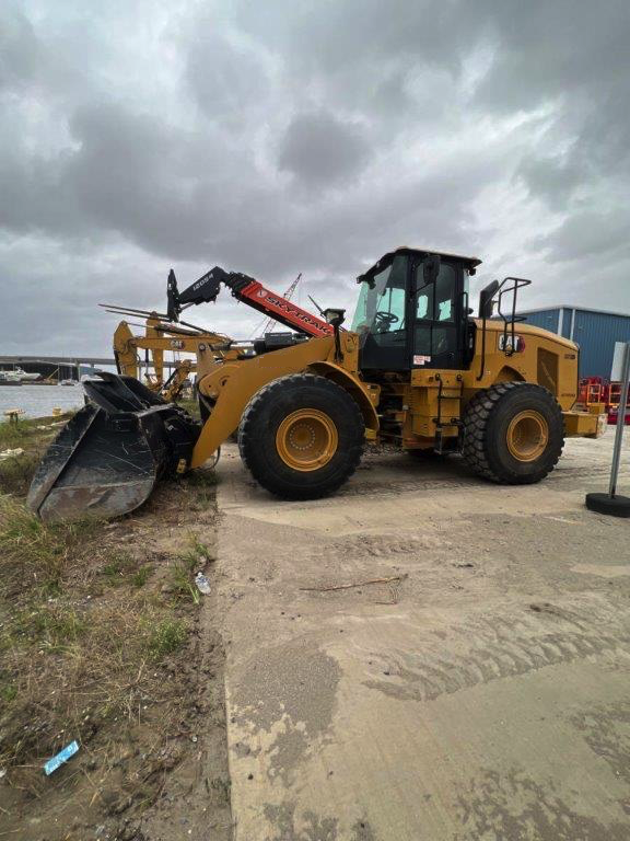 2022 CATERPILLAR 950 GC - view 2 of 11