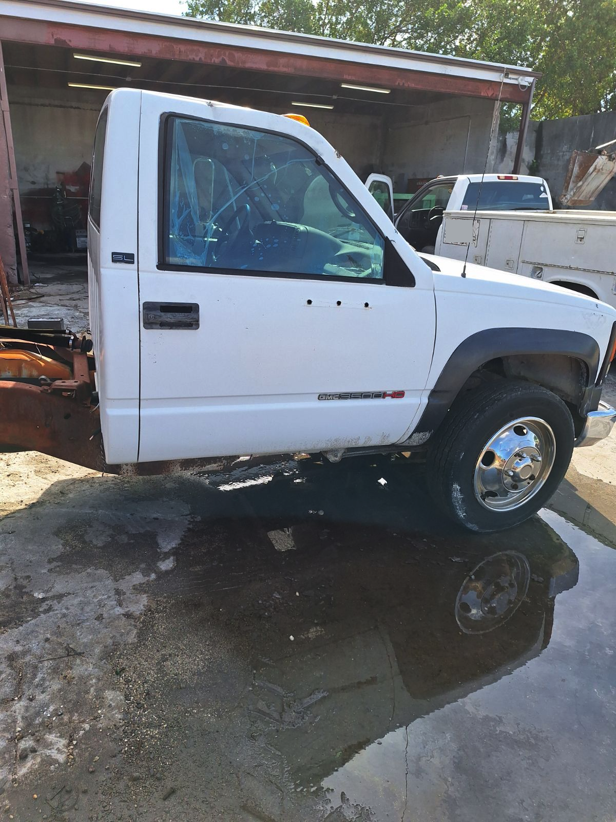 1996 GMC 3500 - view 5 of 9