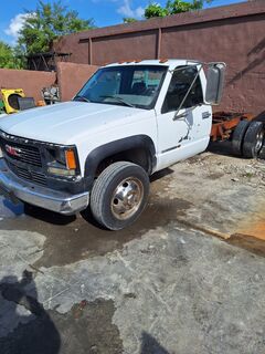 1996 GMC 3500 - Image 3