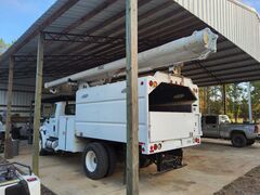 2011 ALTEC LRV 56 - Image 4